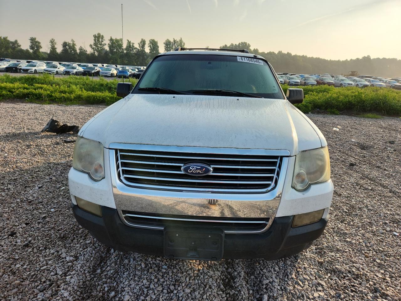 2007 Ford Explorer Xlt Белый vin: 1FMEU63E07UB24756