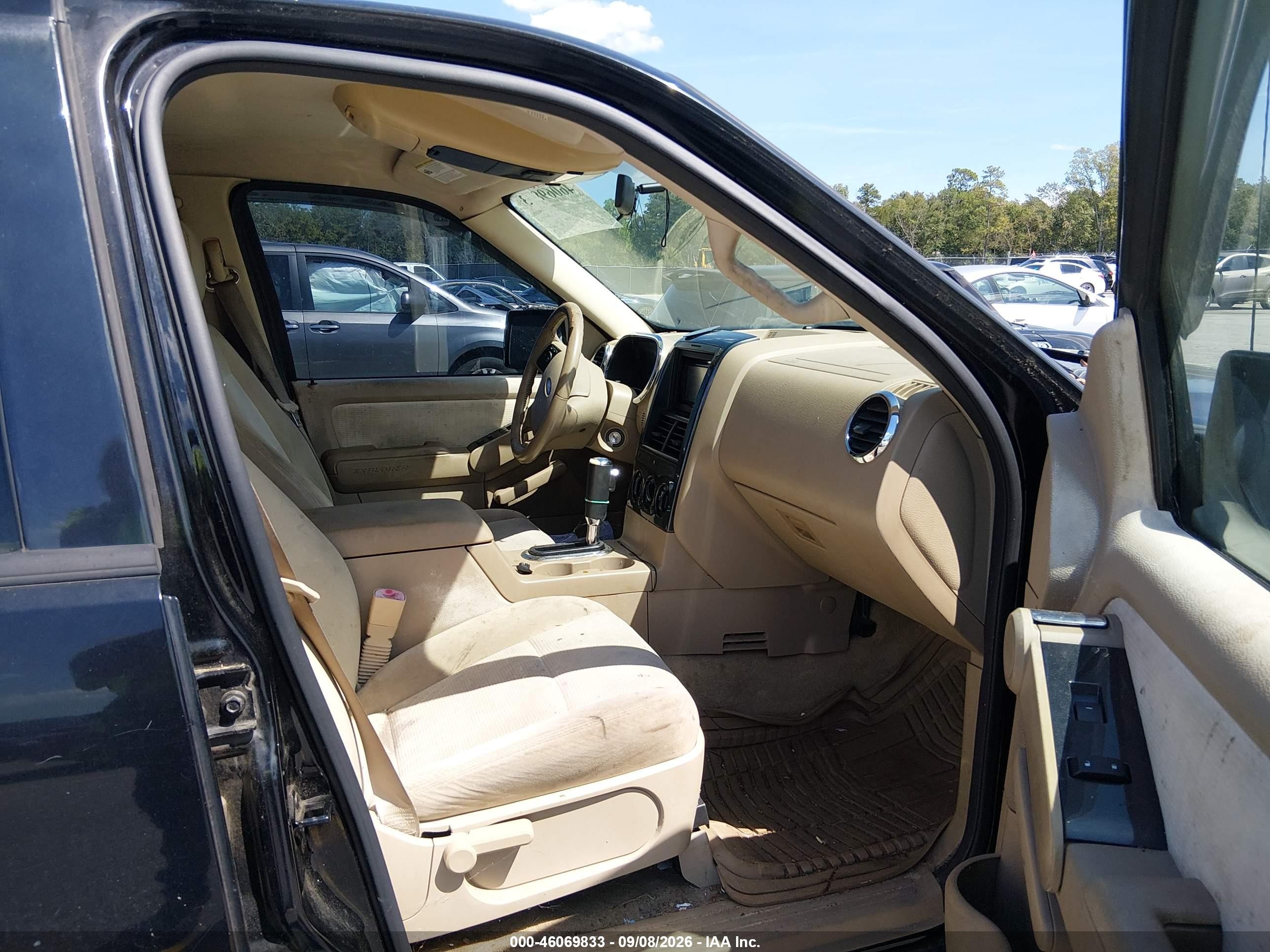 2007 Ford Explorer Xlt Black vin: 1FMEU63E07UB51777