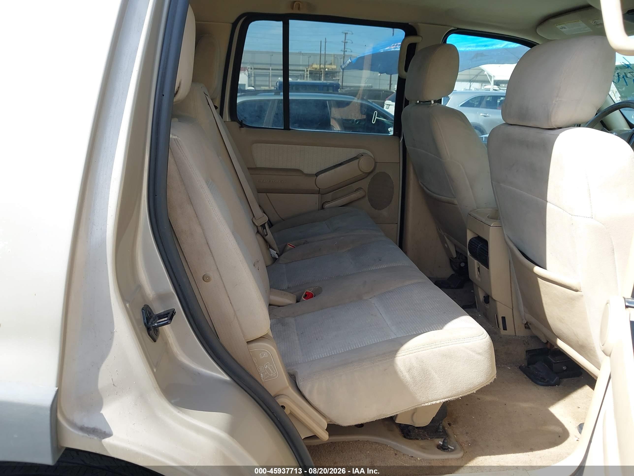 2006 Ford Explorer Xlt Бежевый vin: 1FMEU63E36ZA18271