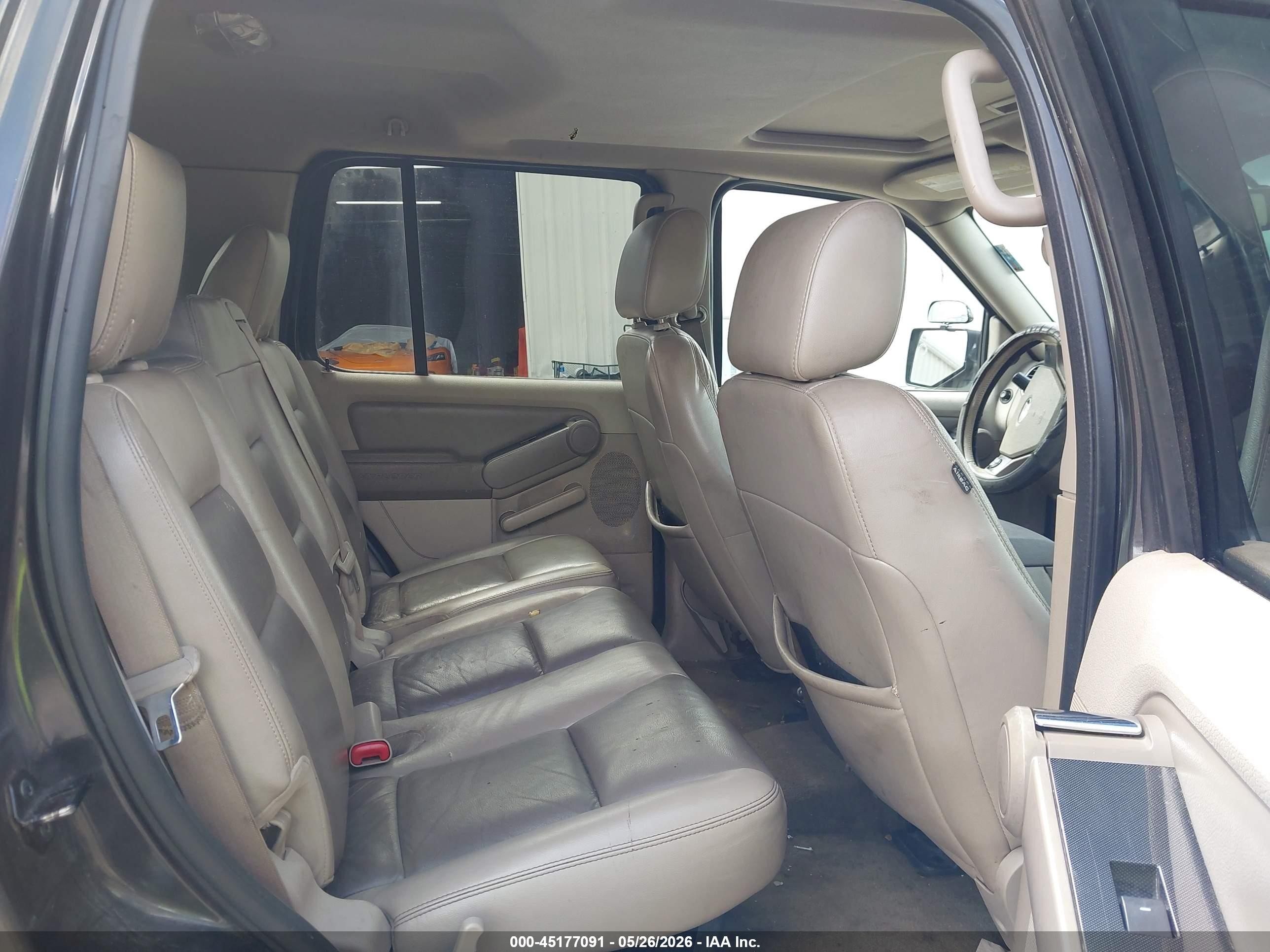 2007 Ford Explorer Xlt Gray vin: 1FMEU63E37UB47061