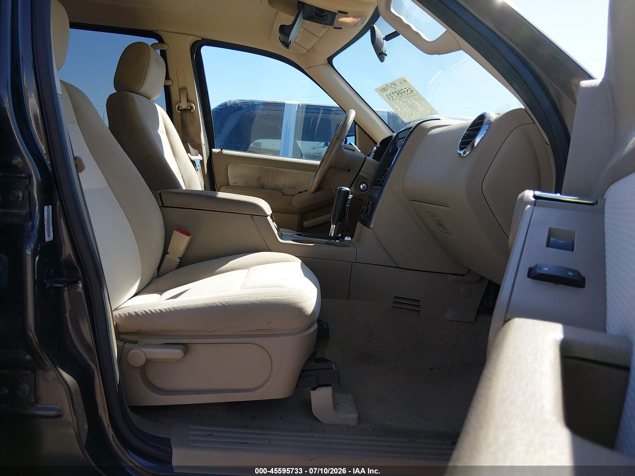 2007 Ford Explorer Xlt Gray vin: 1FMEU63E67UB16256