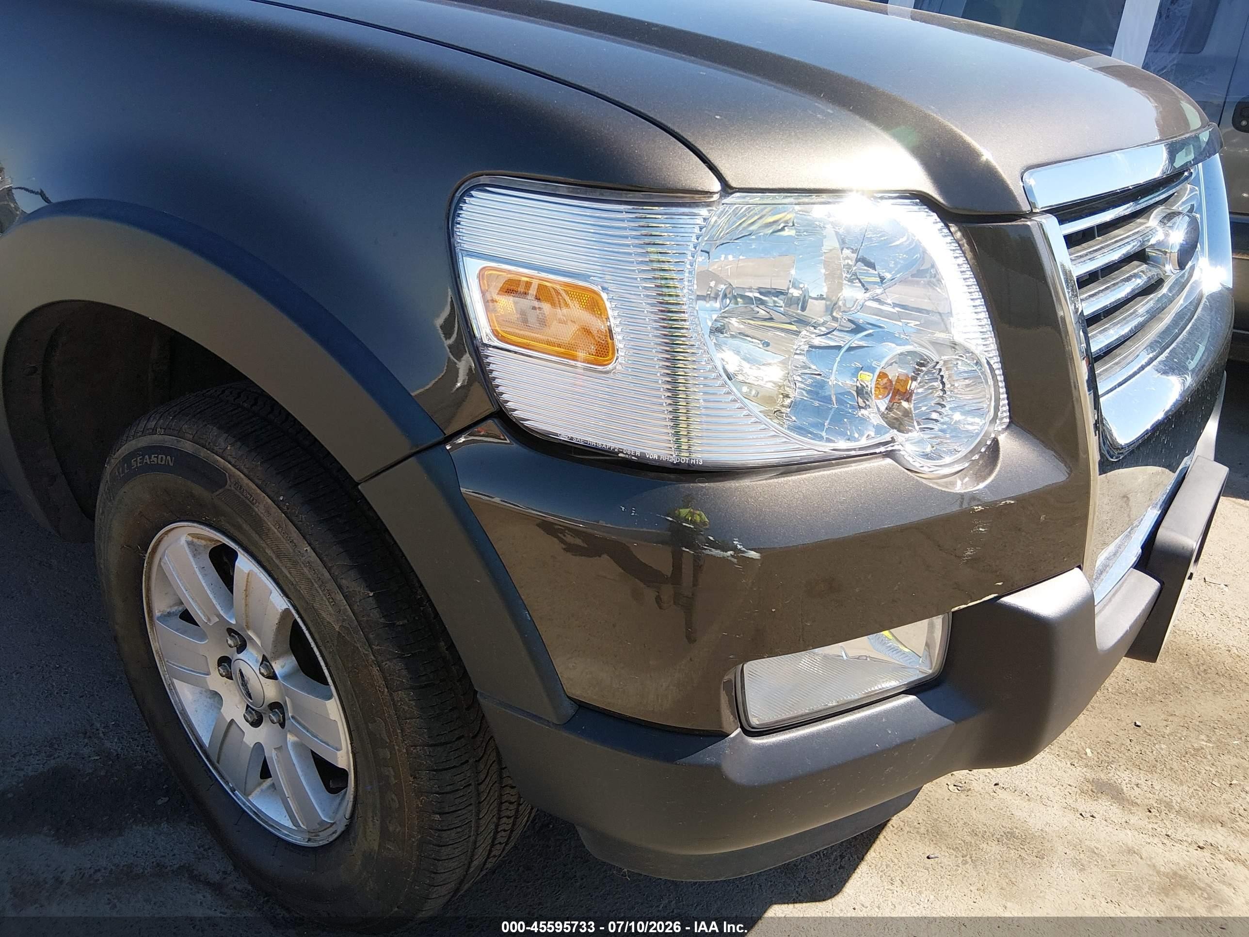 2007 Ford Explorer Xlt Gray vin: 1FMEU63E67UB16256