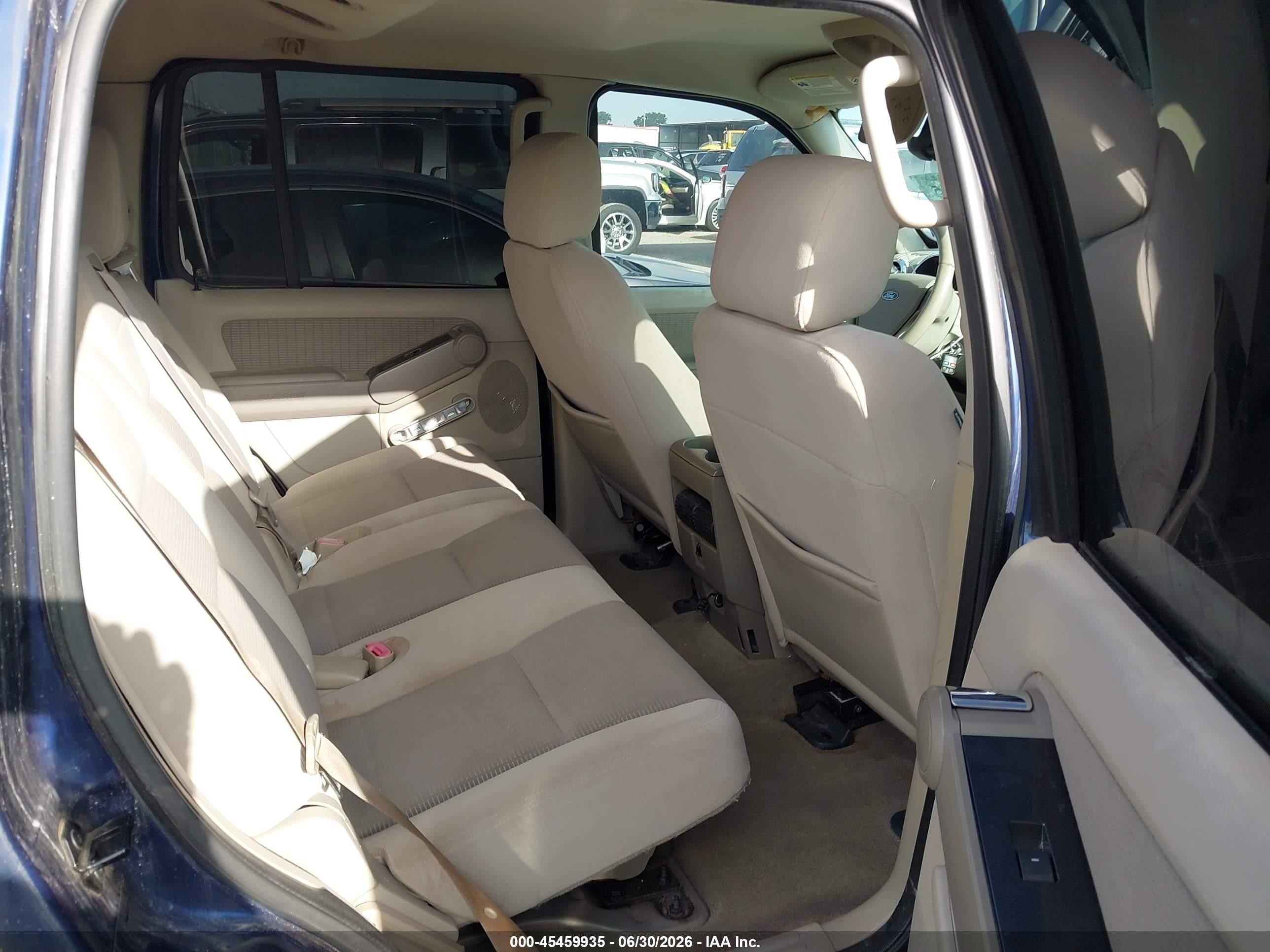 2006 Ford Explorer Xlt Blue vin: 1FMEU63E96UA54544