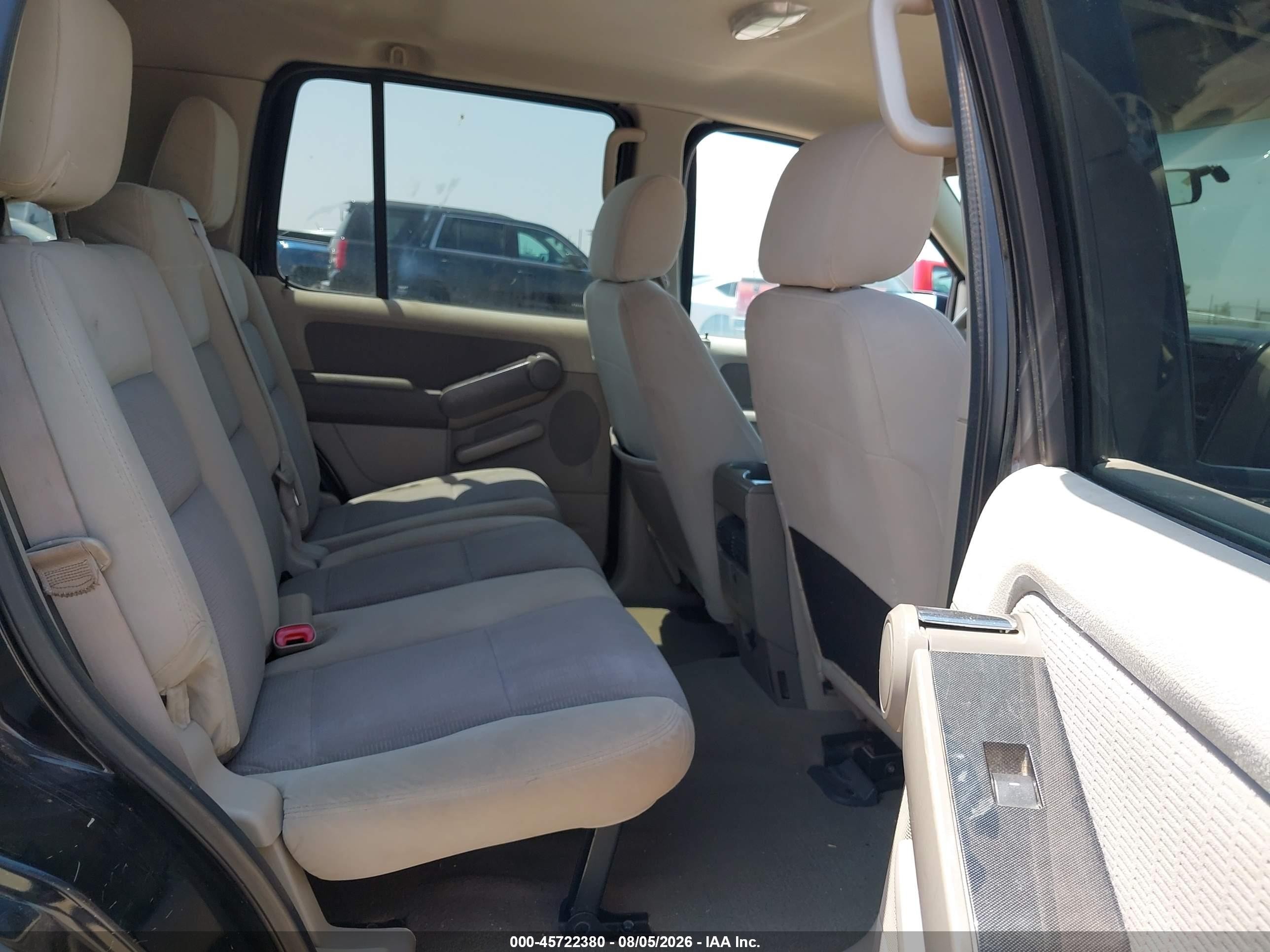 2007 Ford Explorer Xlt Black vin: 1FMEU63E97UB66083