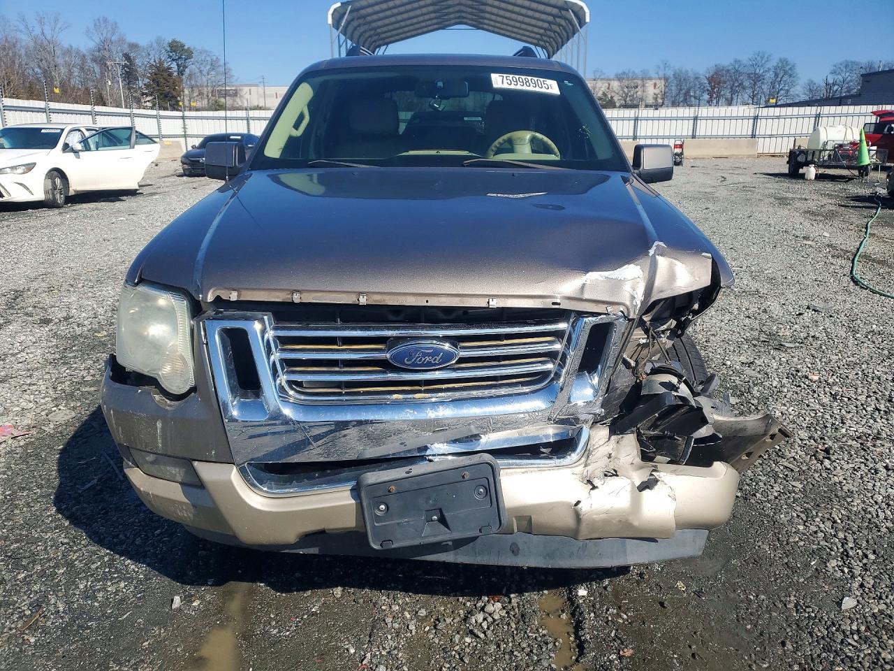 2006 Ford Explorer Eddie Bauer Gray vin: 1FMEU64816UA76790