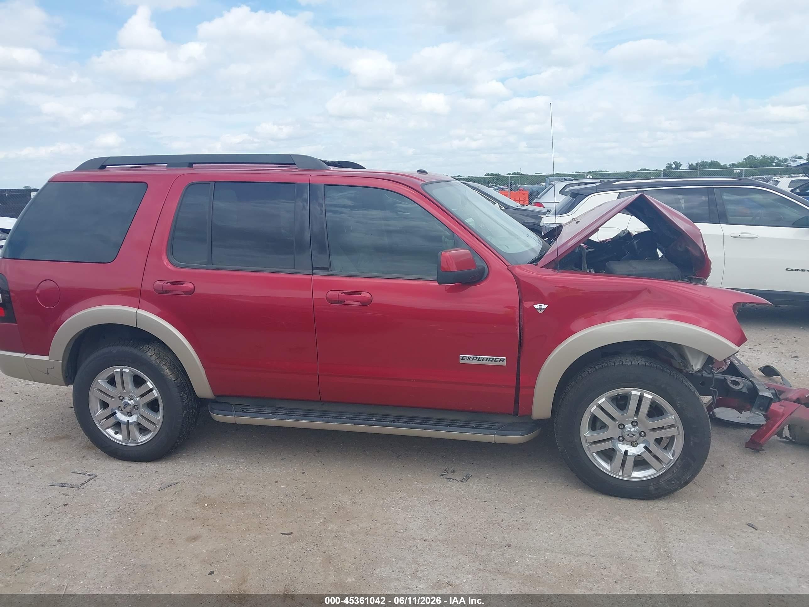 2008 Ford Explorer Eddie Bauer Red vin: 1FMEU64828UA03575
