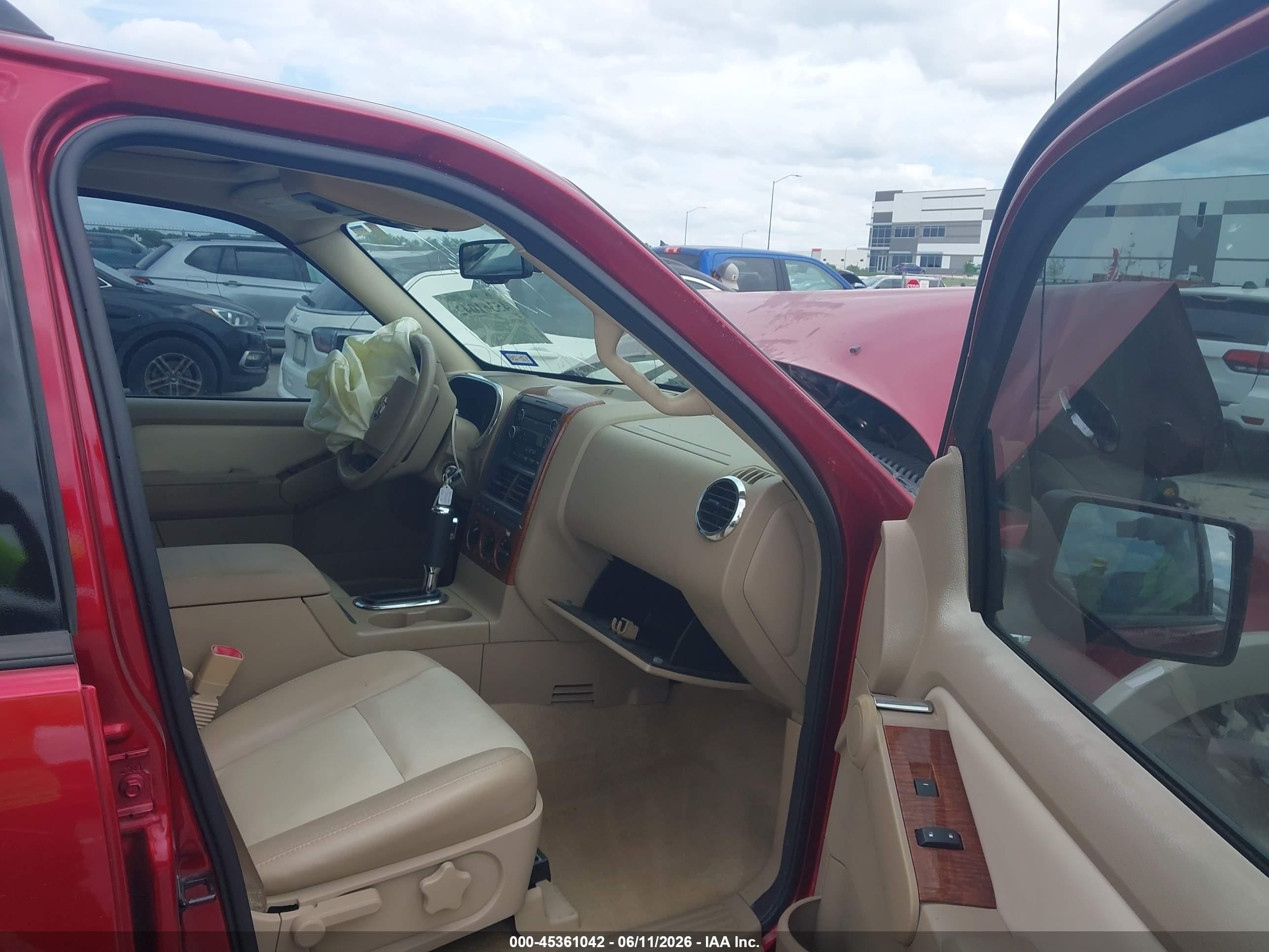 2008 Ford Explorer Eddie Bauer Red vin: 1FMEU64828UA03575