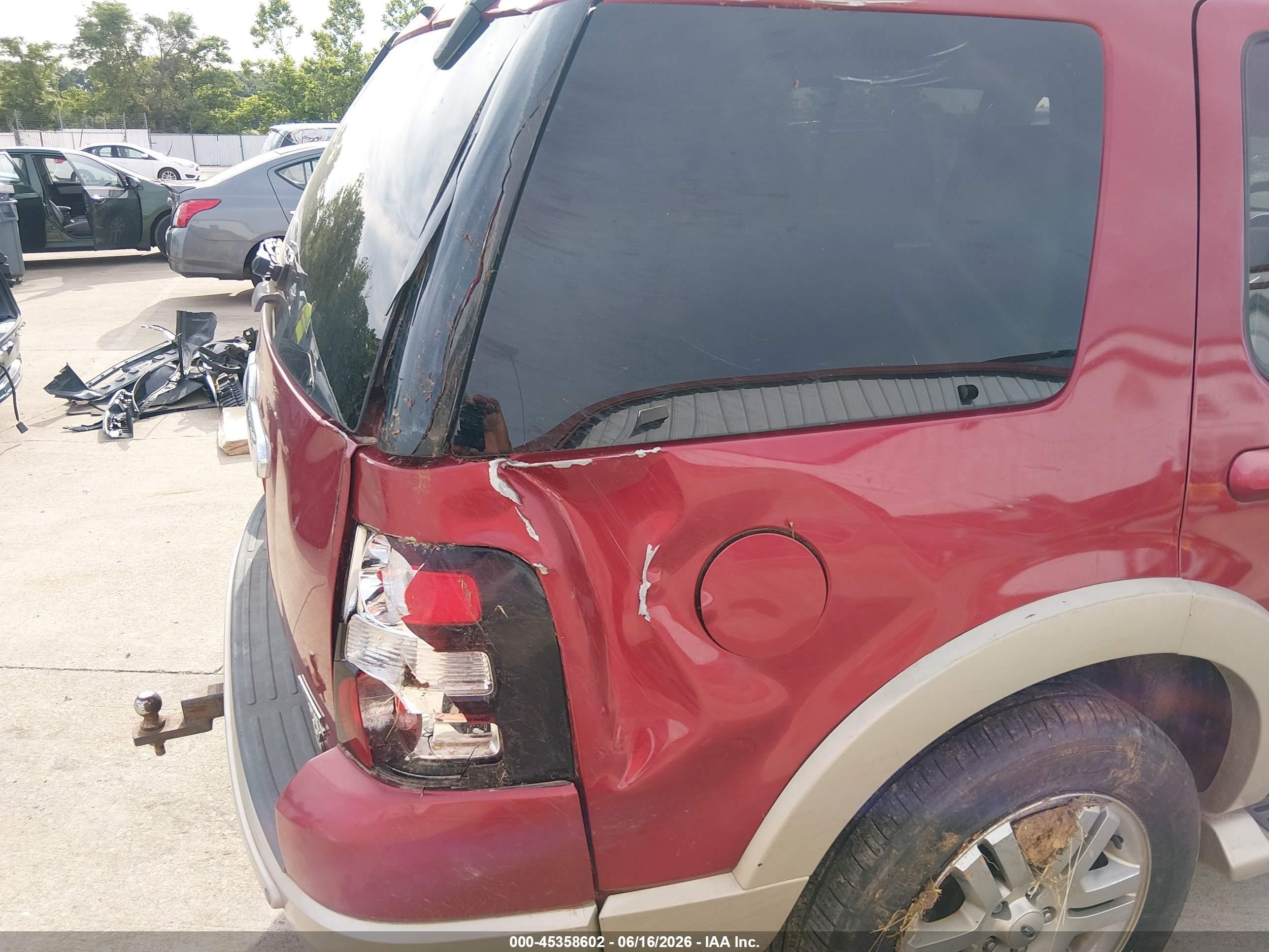 2006 Ford Explorer Eddie Bauer Красный vin: 1FMEU64896ZA04819
