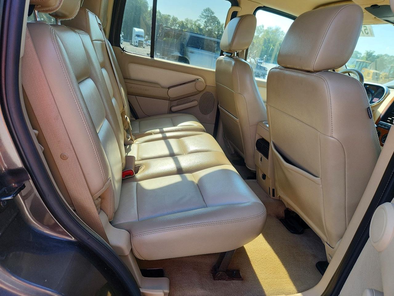 2006 Ford Explorer Eddie Bauer Brown vin: 1FMEU64E26UB12315