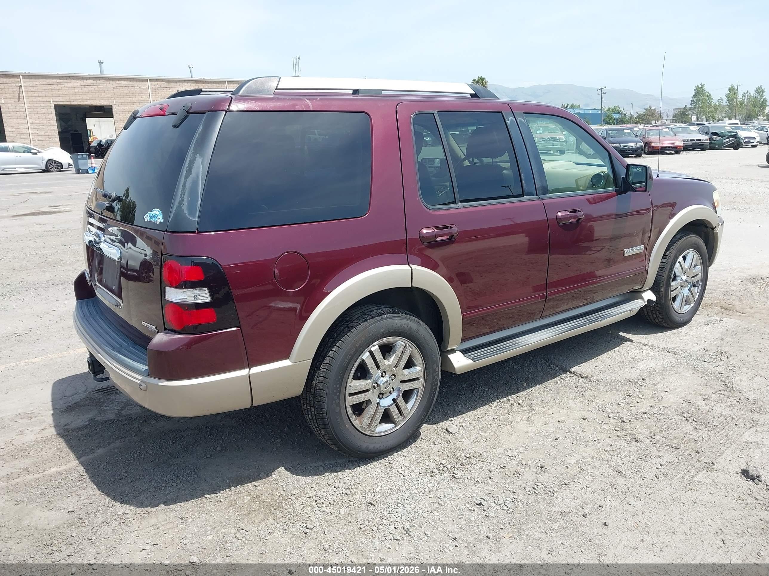 2006 Ford Explorer Eddie Bauer Maroon vin: 1FMEU64E26UB22312