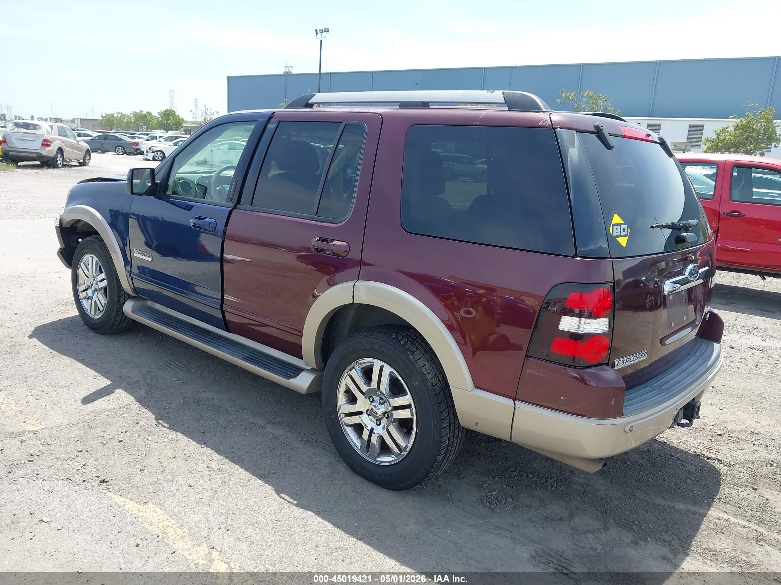 2006 Ford Explorer Eddie Bauer Maroon vin: 1FMEU64E26UB22312