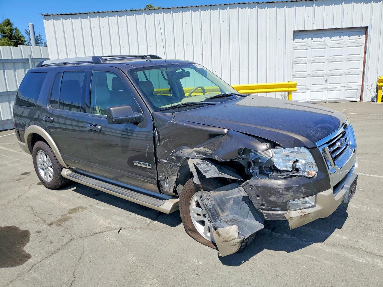 2006 Ford Explorer Eddie Bauer Brown vin: 1FMEU64E56UB70970