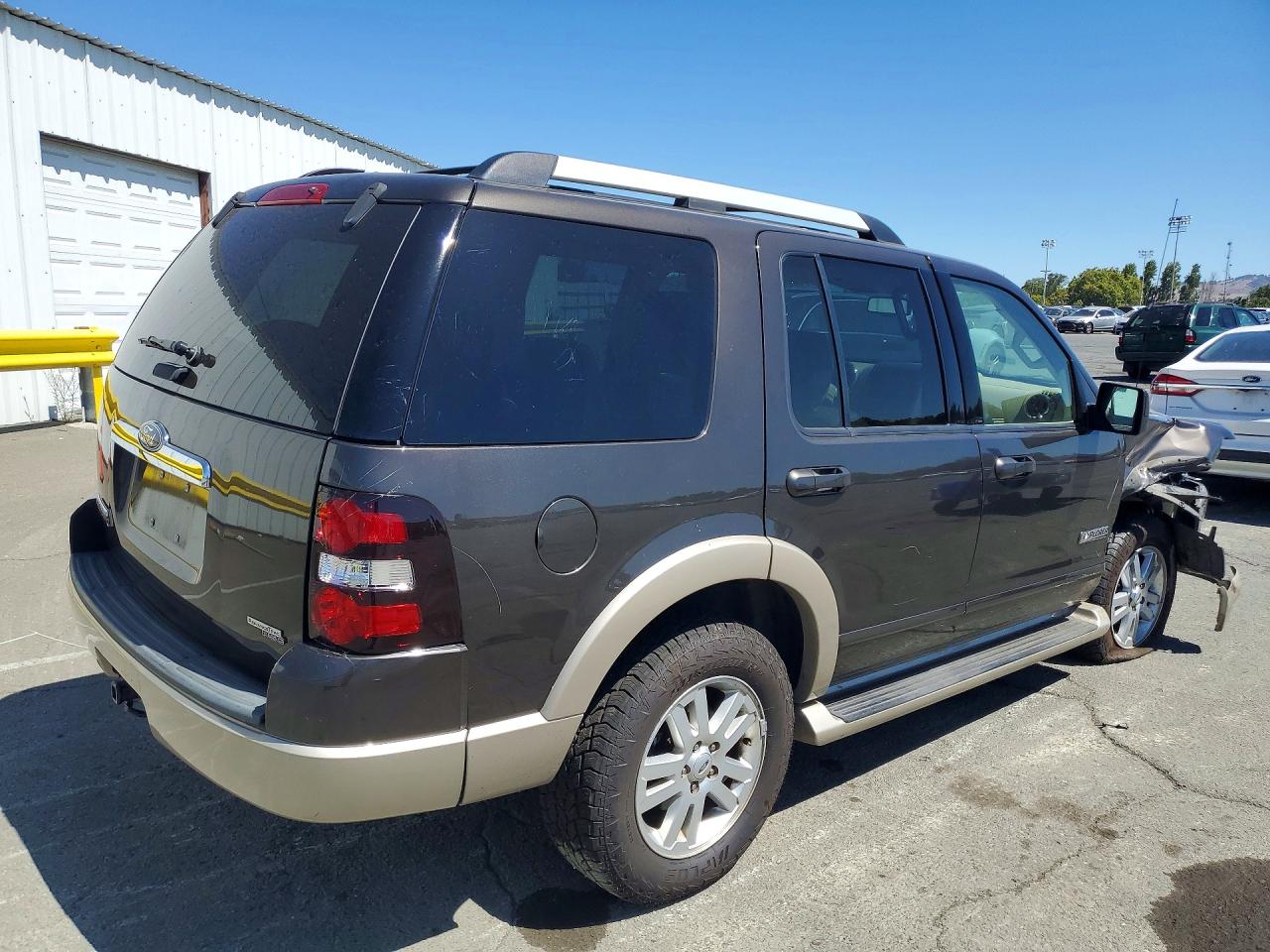 2006 Ford Explorer Eddie Bauer Brown vin: 1FMEU64E56UB70970
