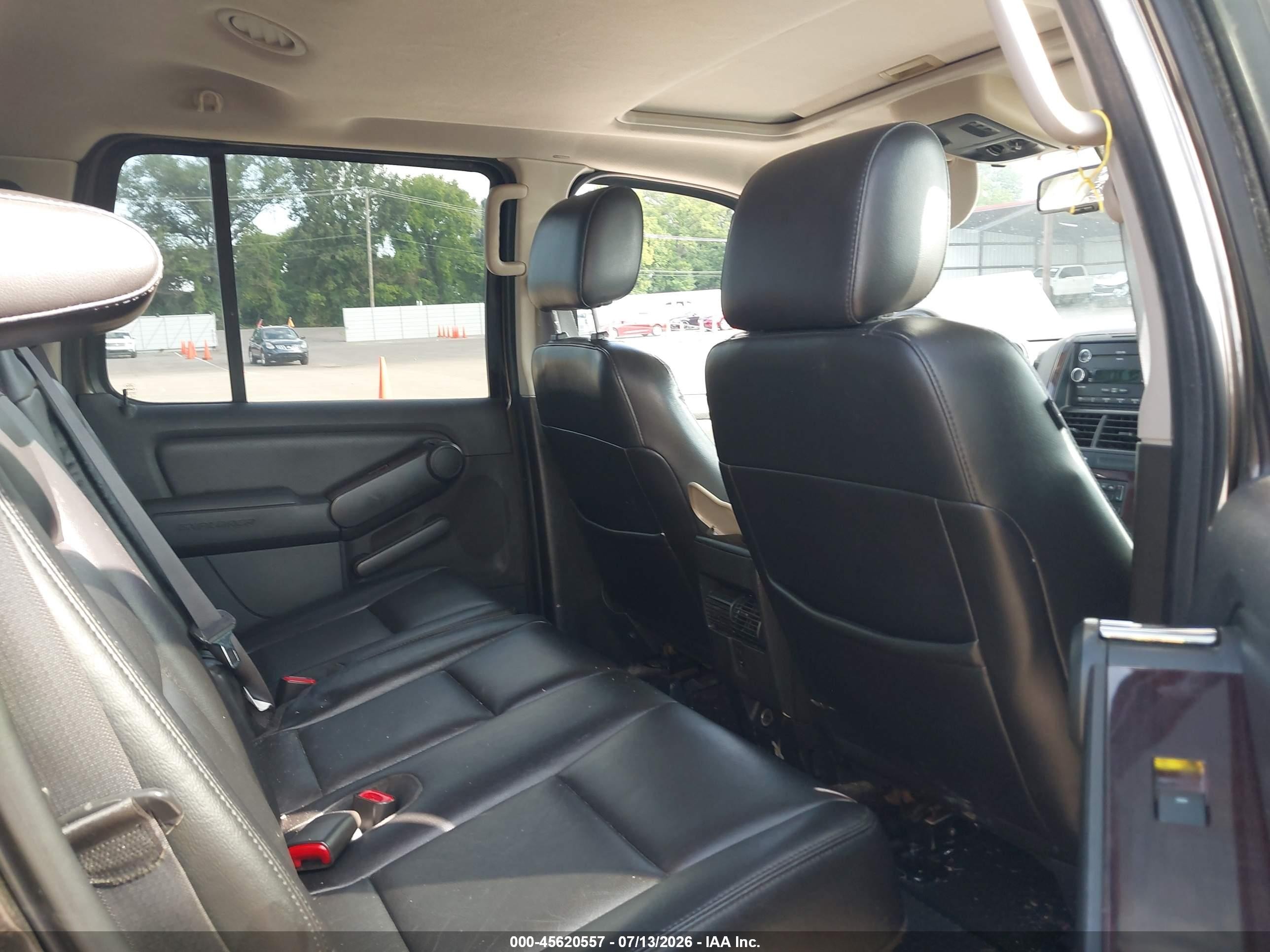 2008 Ford Explorer Limited Brown vin: 1FMEU65E08UA32741