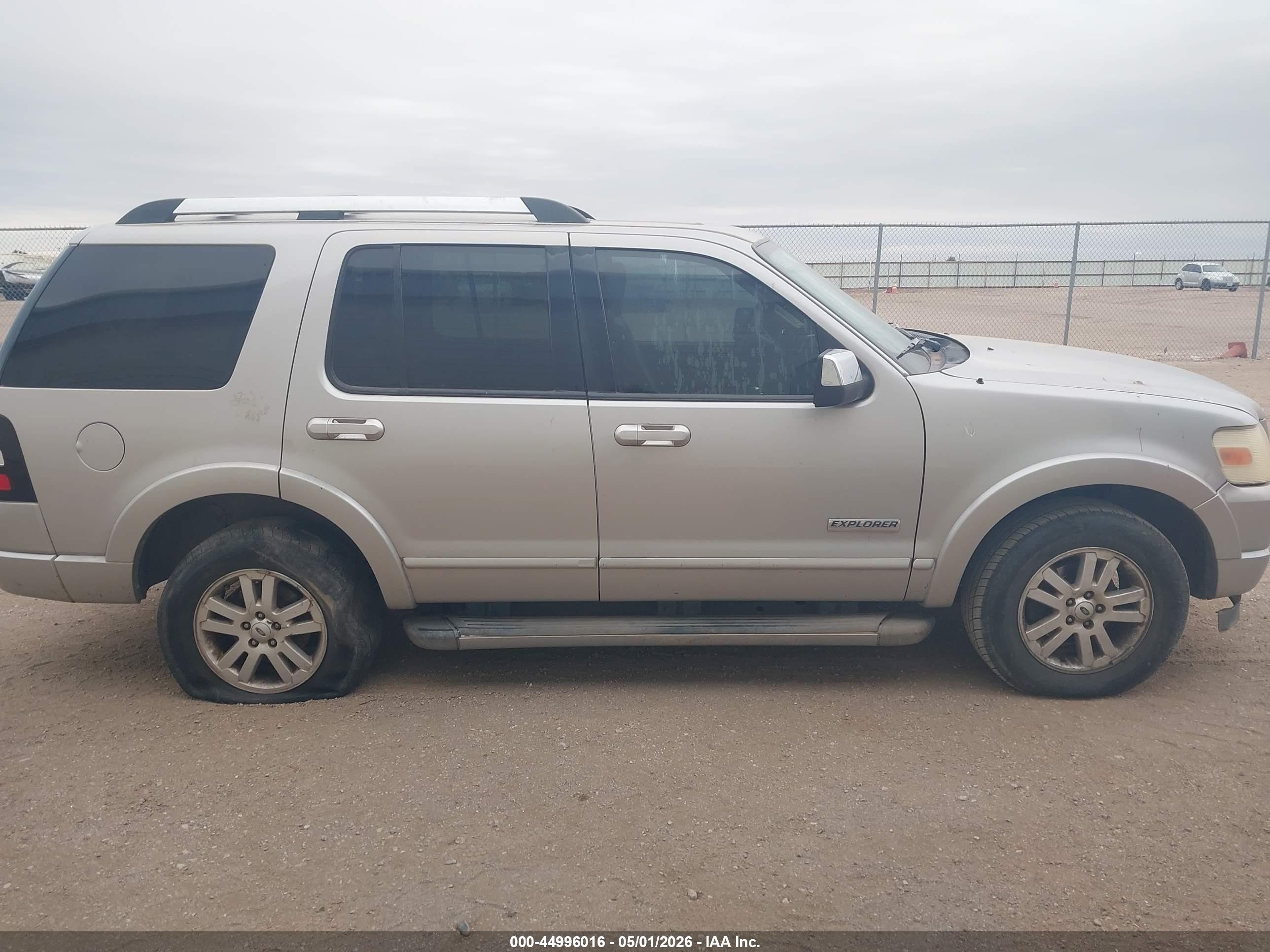 2006 Ford Explorer Limited Silver vin: 1FMEU65E96UA50264