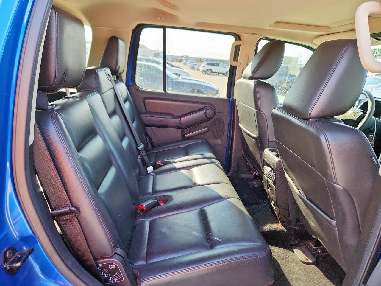 2010 Ford Explorer Xlt Blue vin: 1FMEU6DE1AUA96360
