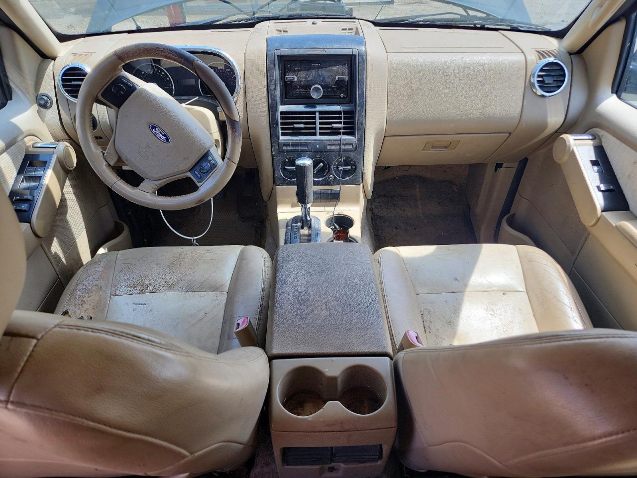 2010 Ford Explorer Xlt Серый vin: 1FMEU6DE4AUA10085