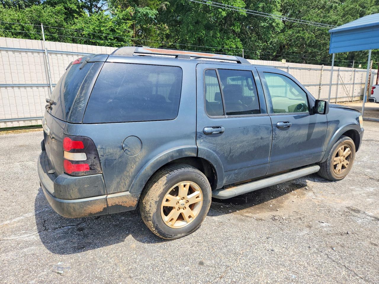 2010 Ford Explorer Xlt Серый vin: 1FMEU6DE4AUA10085