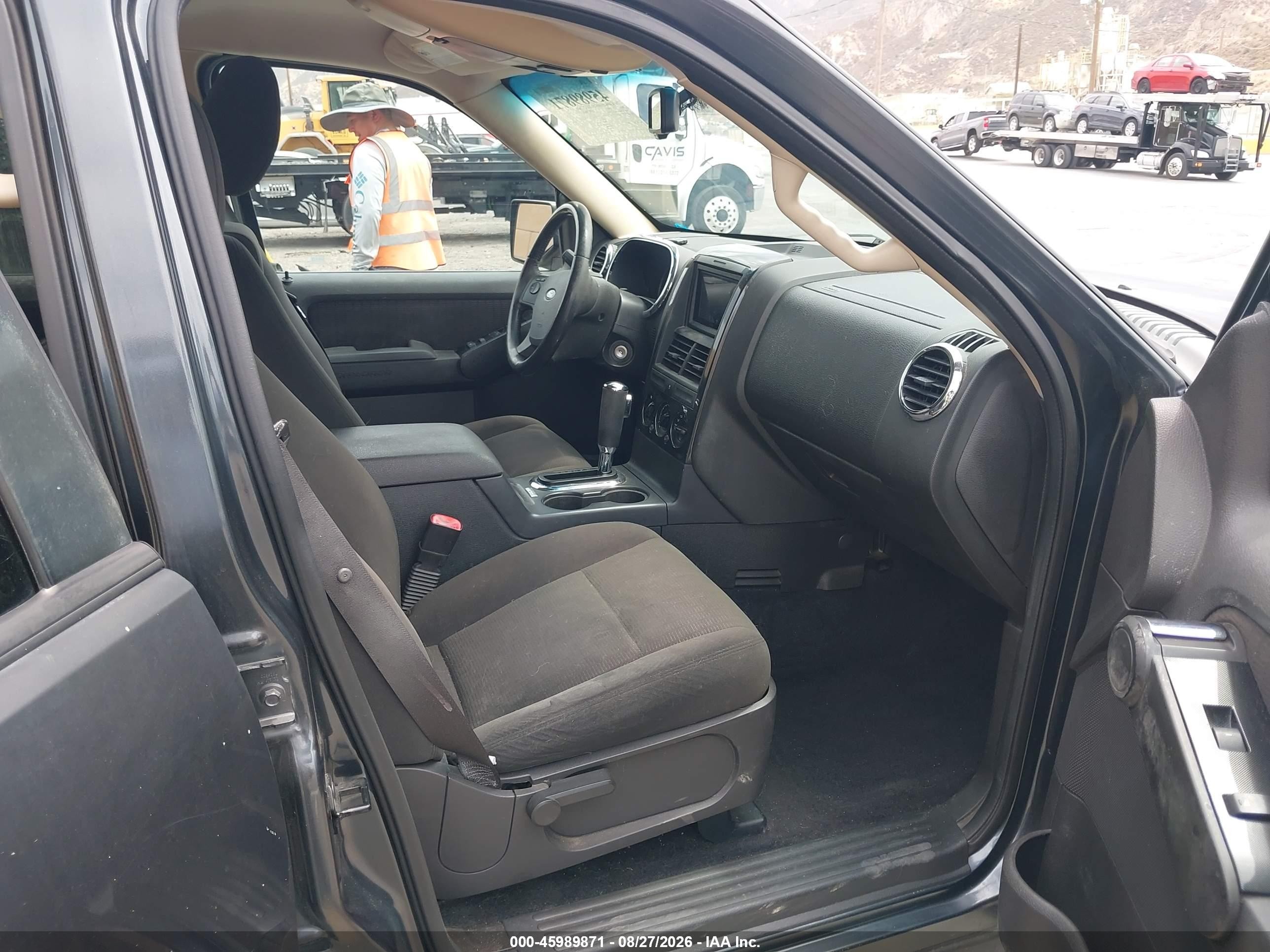 2010 Ford Explorer Xlt Gray vin: 1FMEU6DE8AUA72895