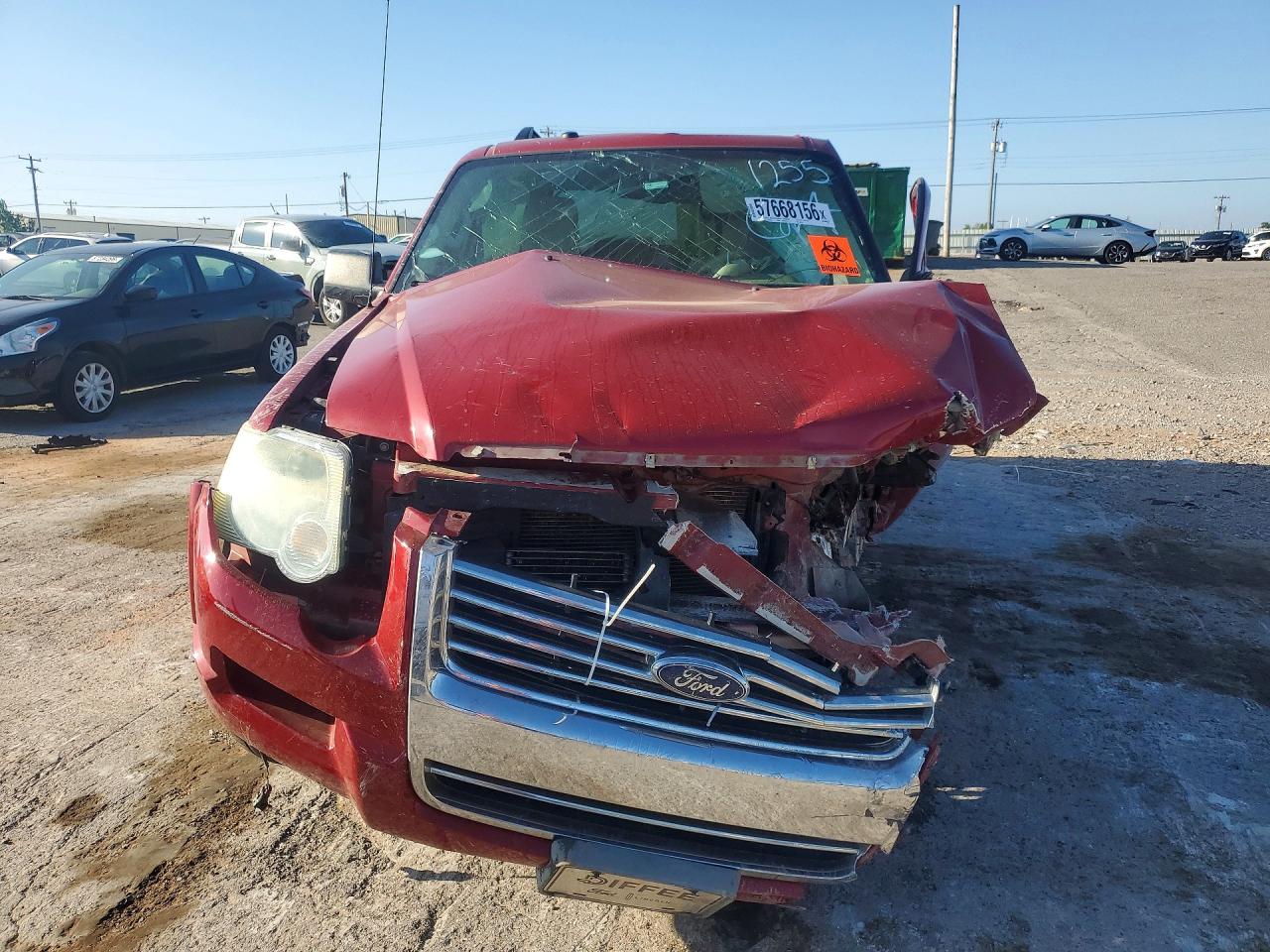 2010 Ford Explorer Xlt Red vin: 1FMEU6DEXAUA51255