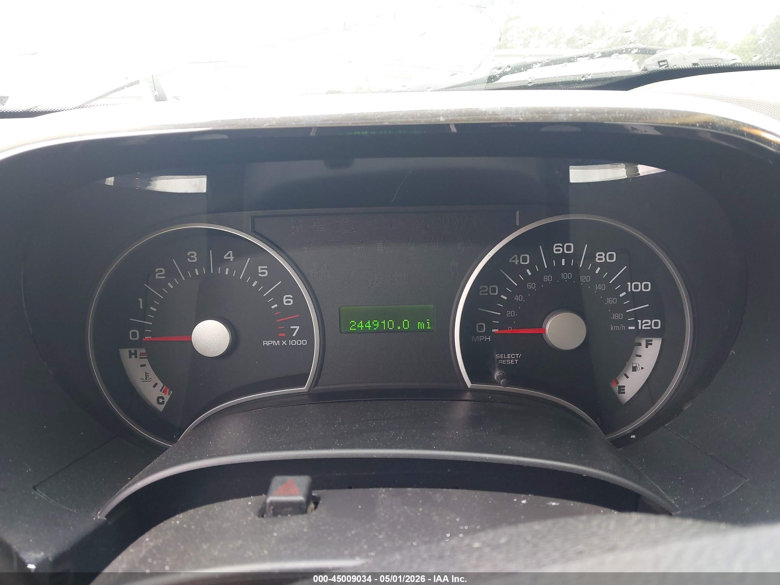 2010 Ford Explorer Xlt Серебряный vin: 1FMEU6DEXAUA94994