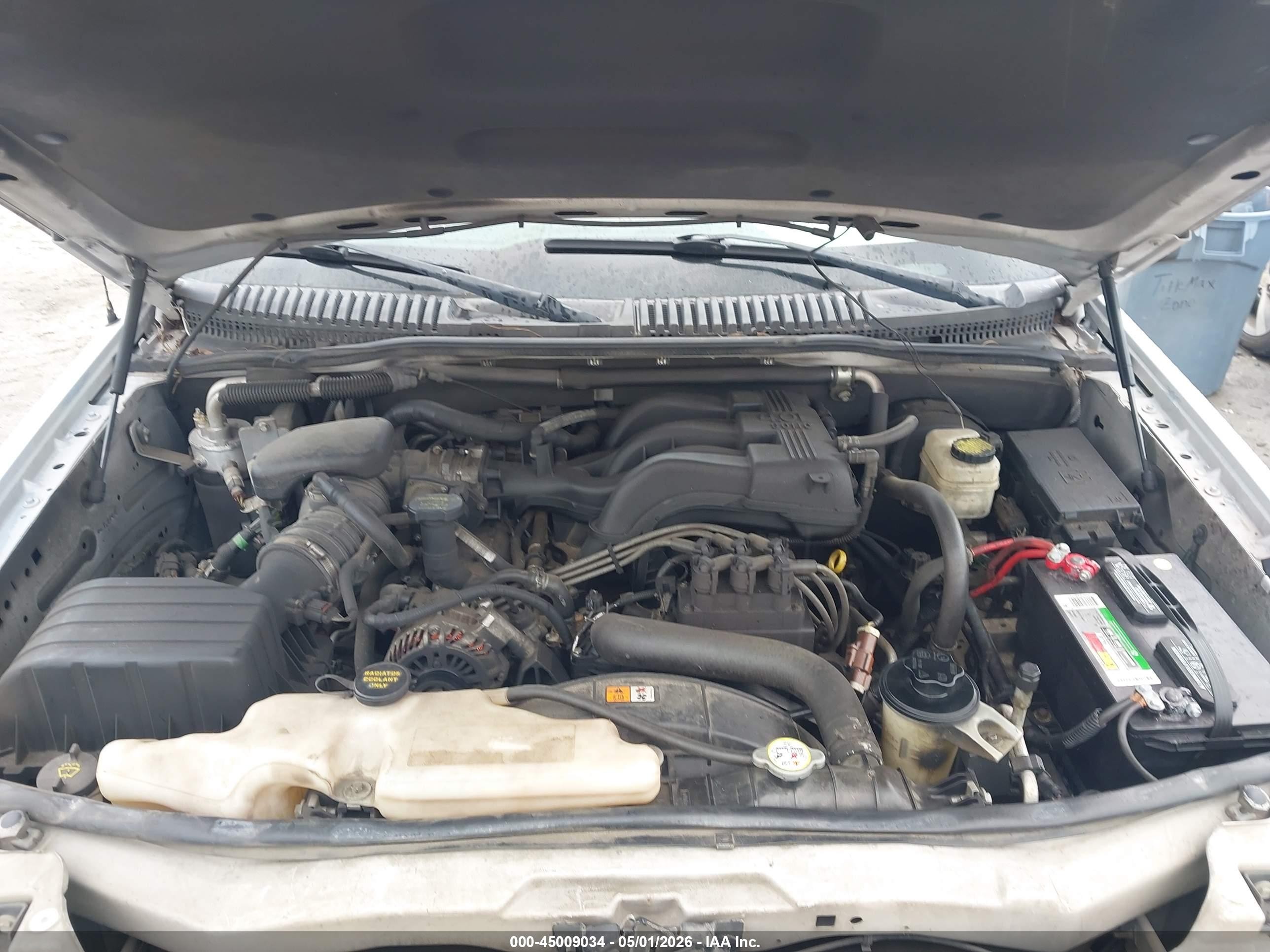 2010 Ford Explorer Xlt Серебряный vin: 1FMEU6DEXAUA94994
