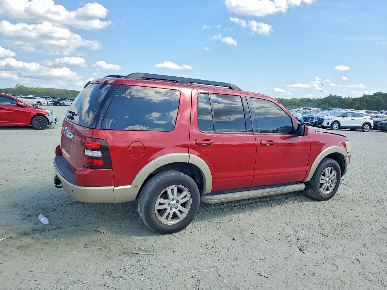 2010 Ford Explorer Eddie Bauer Burgundy vin: 1FMEU6EE0AUA04069