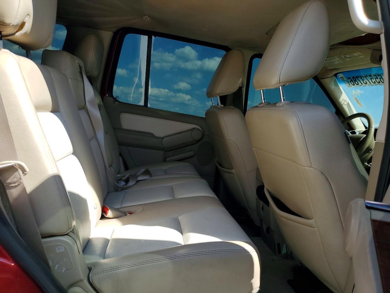 2010 Ford Explorer Eddie Bauer Burgundy vin: 1FMEU6EE0AUA04069