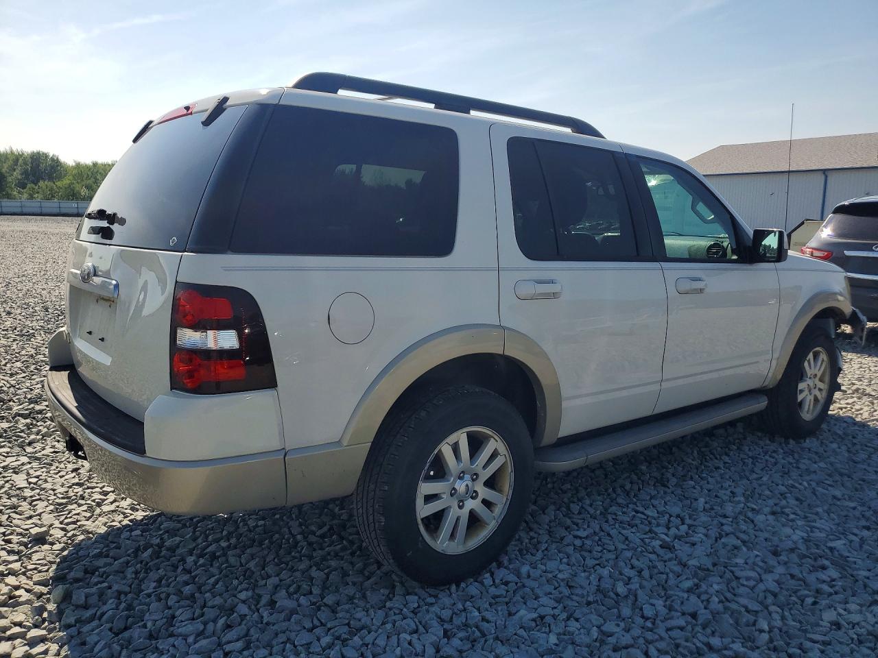 2010 Ford Explorer Eddie Bauer White vin: 1FMEU6EE1AUA94056
