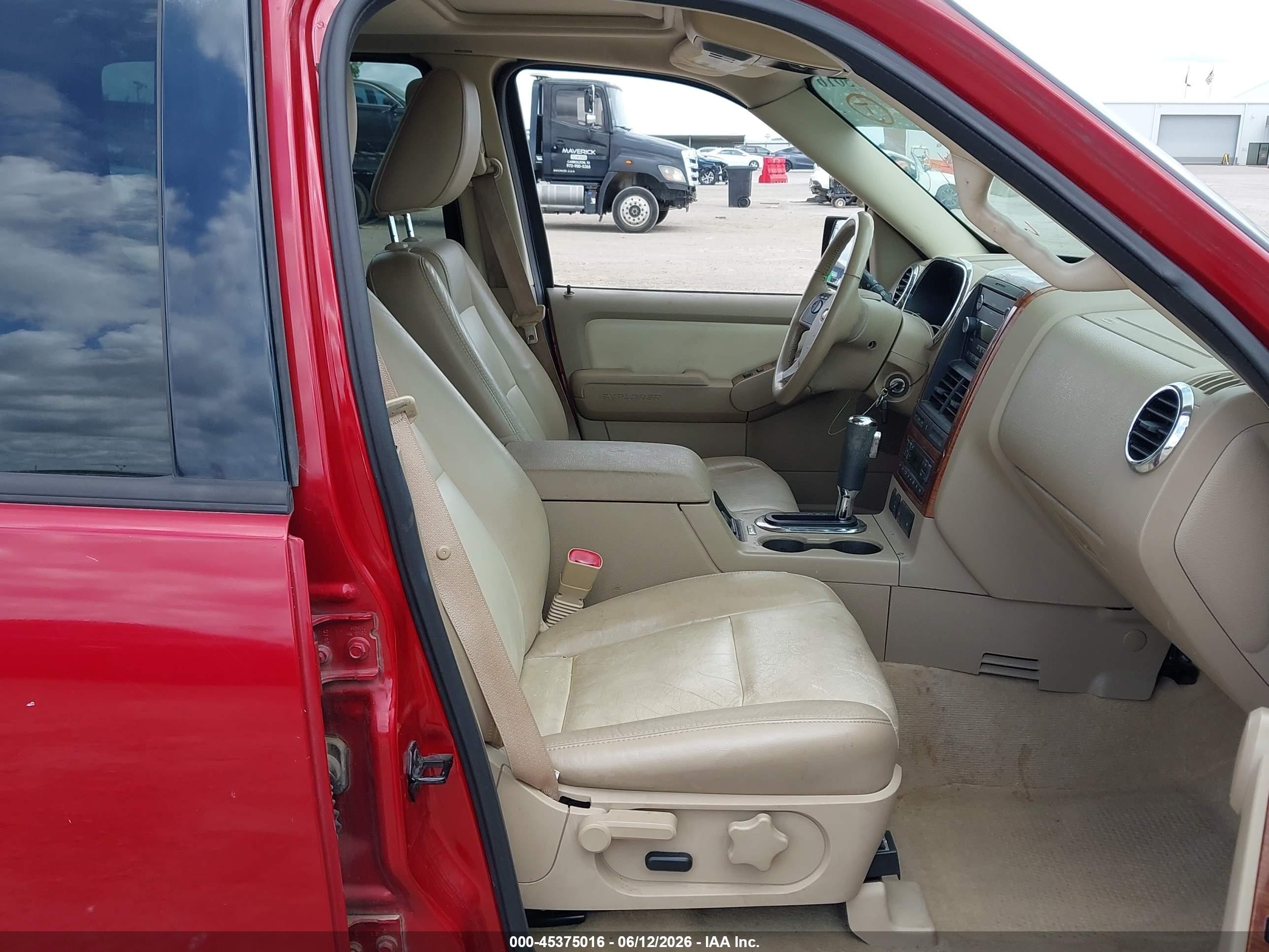 2010 Ford Explorer Eddie Bauer Red vin: 1FMEU6EE2AUA96401