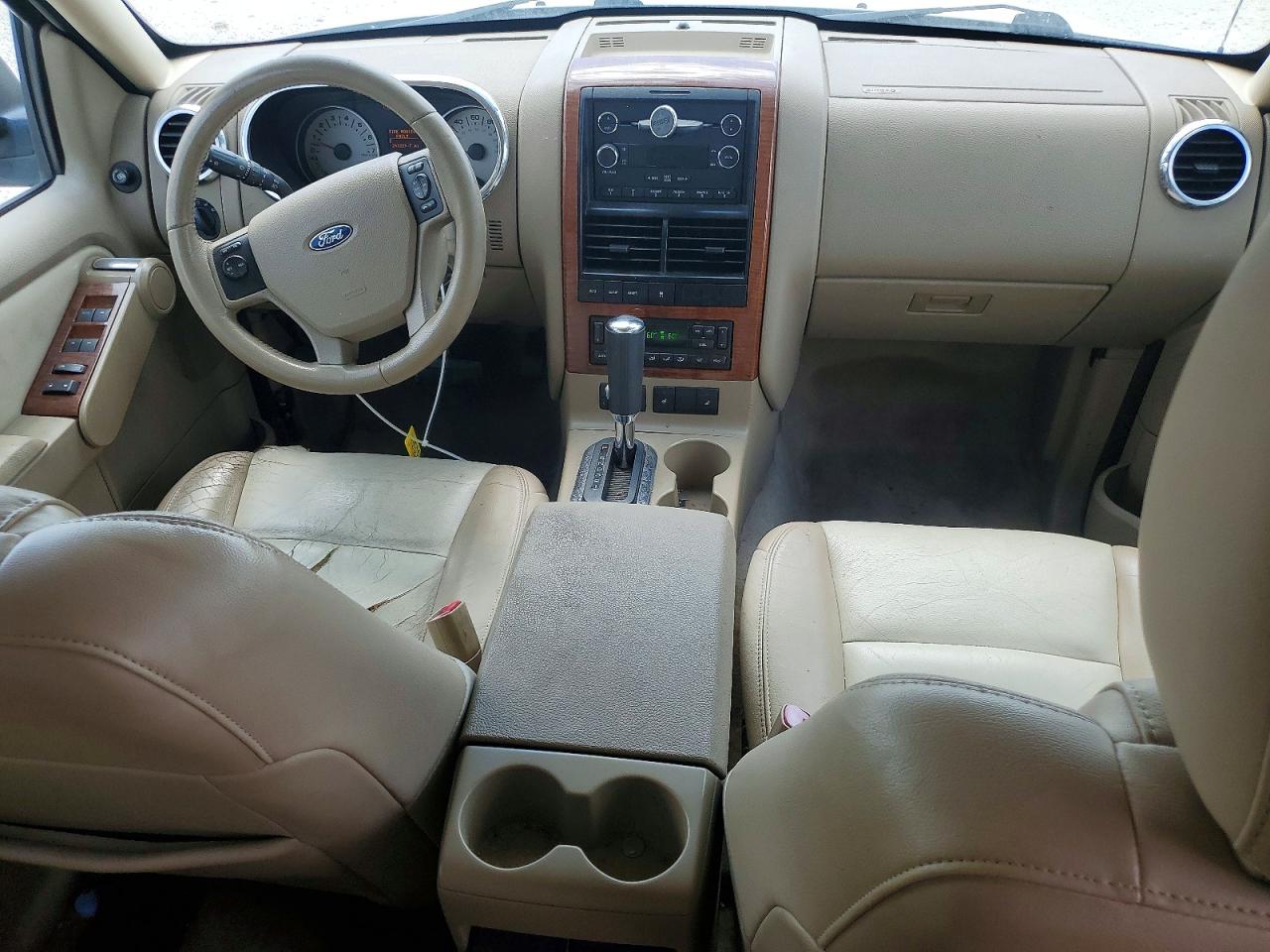 2010 Ford Explorer Eddie Bauer White vin: 1FMEU6EE7AUA90027