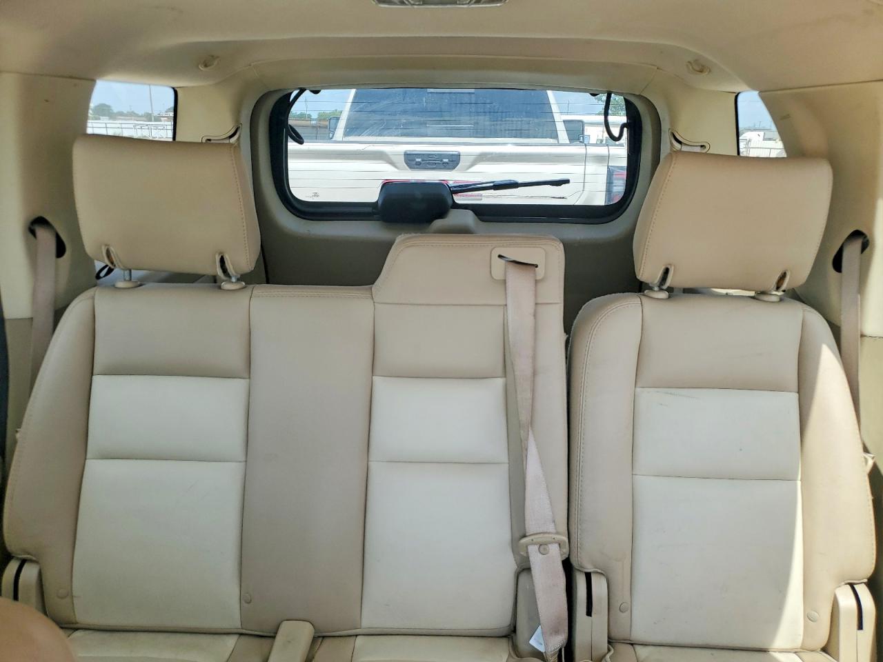 2010 Ford Explorer Eddie Bauer White vin: 1FMEU6EE7AUA90027