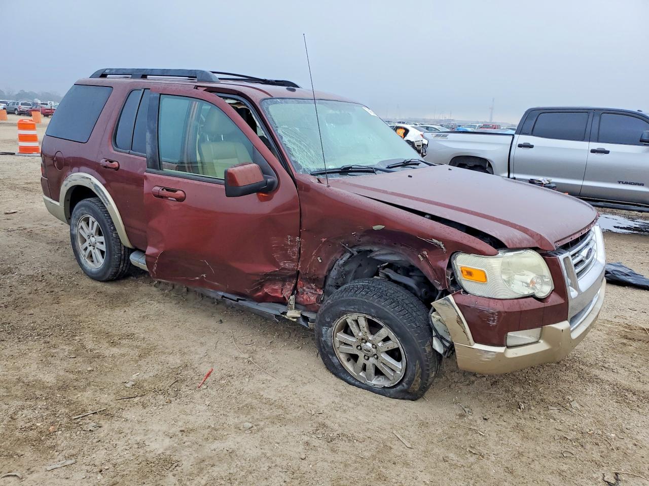 2010 Ford Explorer Eddie Bauer Maroon vin: 1FMEU6EE8AUA17006