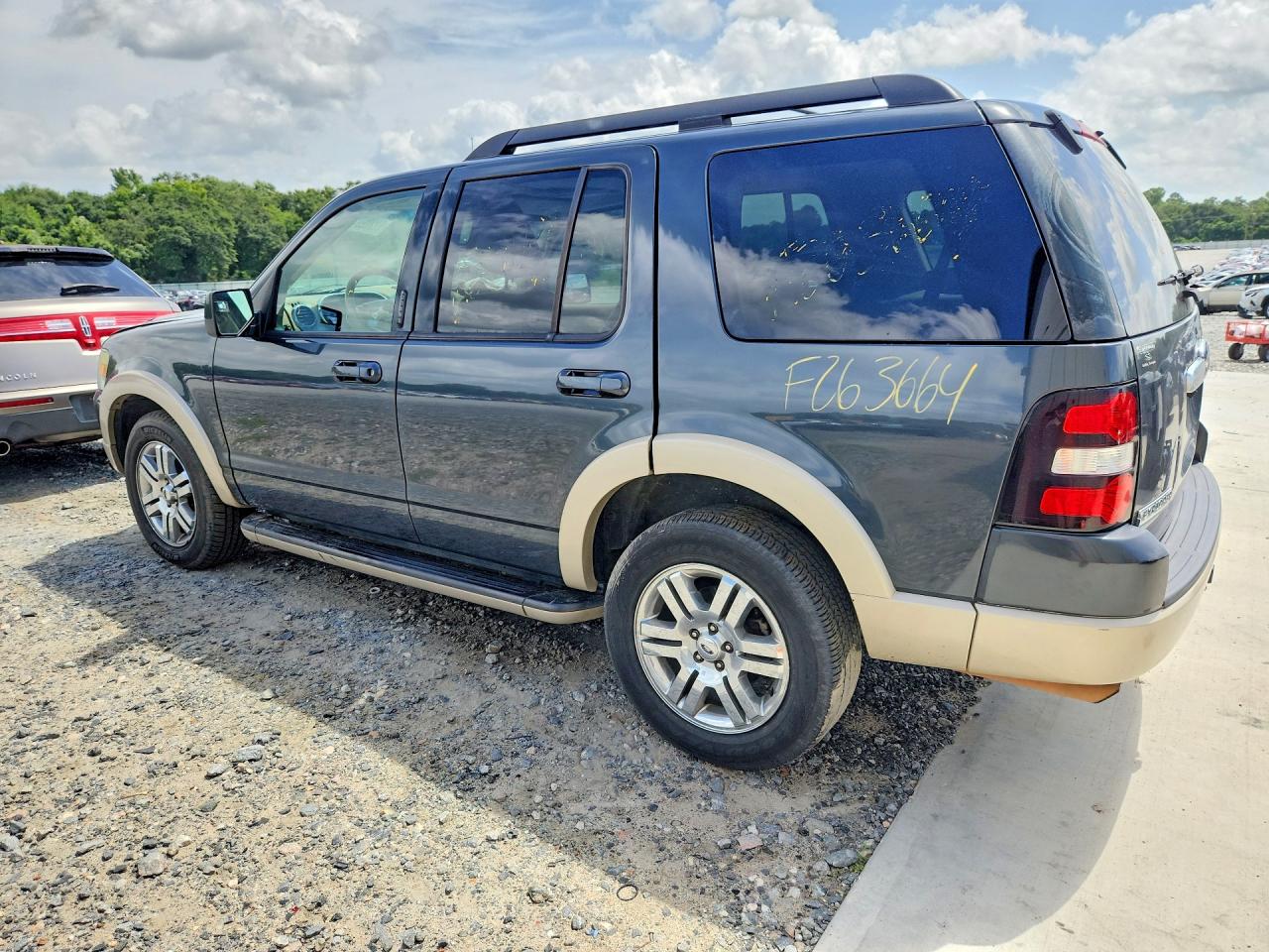 2010 Ford Explorer Eddie Bauer Blue vin: 1FMEU6EEXAUA32848