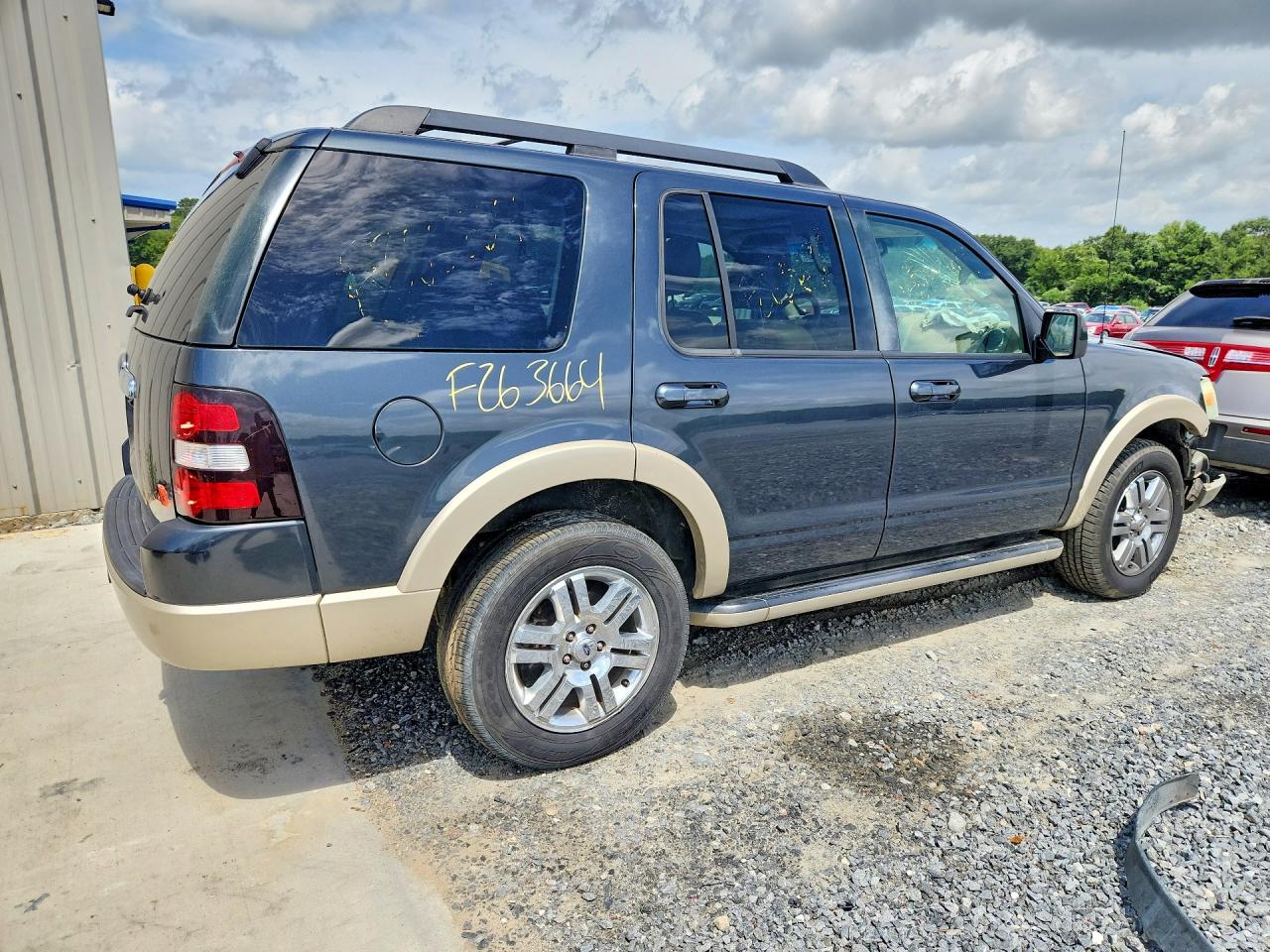 2010 Ford Explorer Eddie Bauer Blue vin: 1FMEU6EEXAUA32848