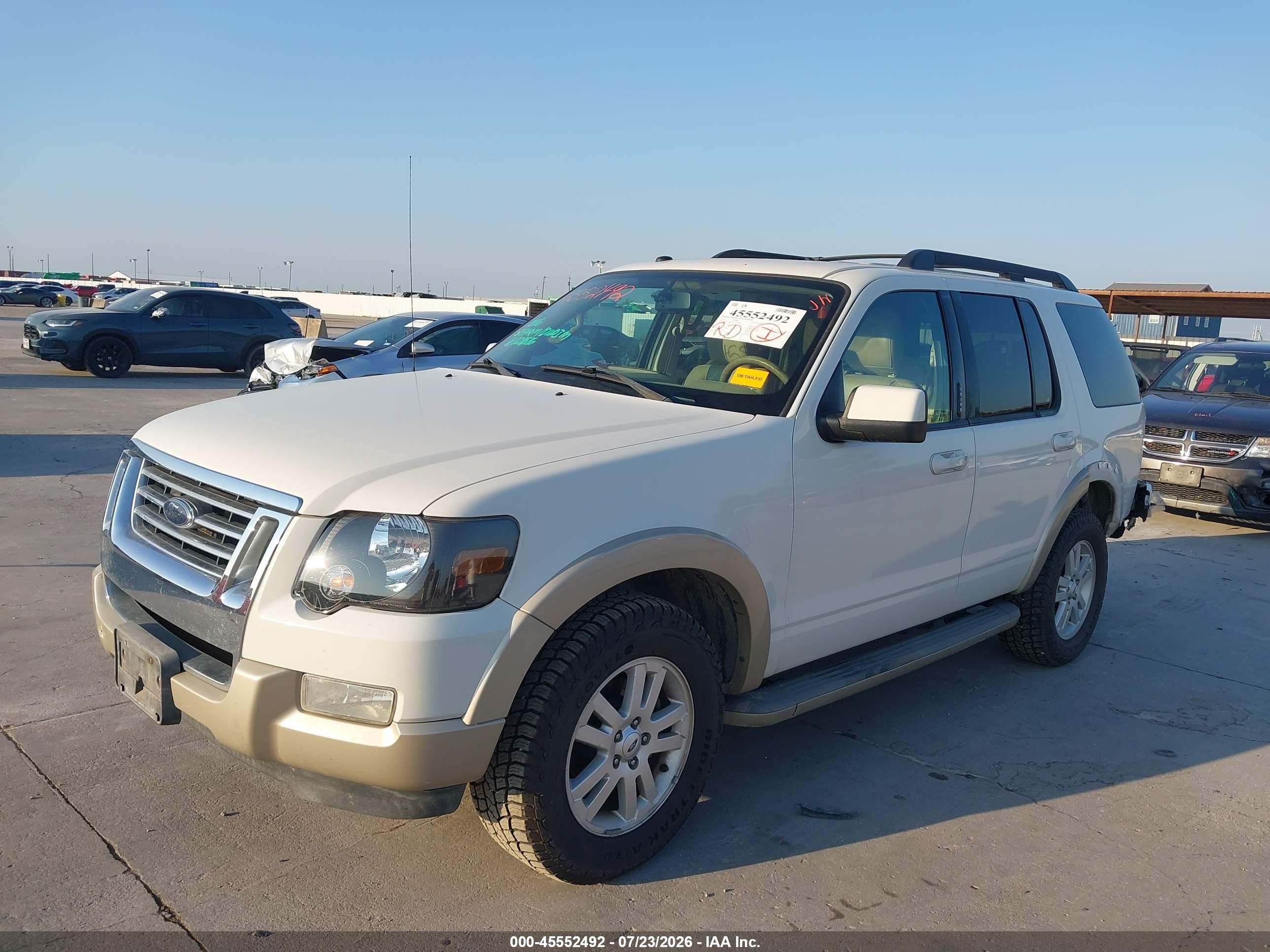 2010 Ford Explorer Eddie Bauer White vin: 1FMEU6EEXAUA87395