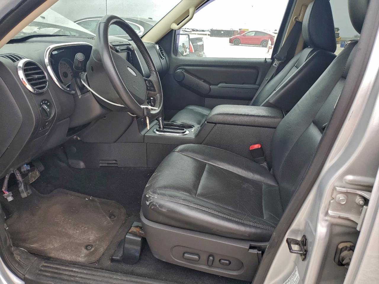 2010 Ford Explorer Limited Silver vin: 1FMEU6FE1AUB16071