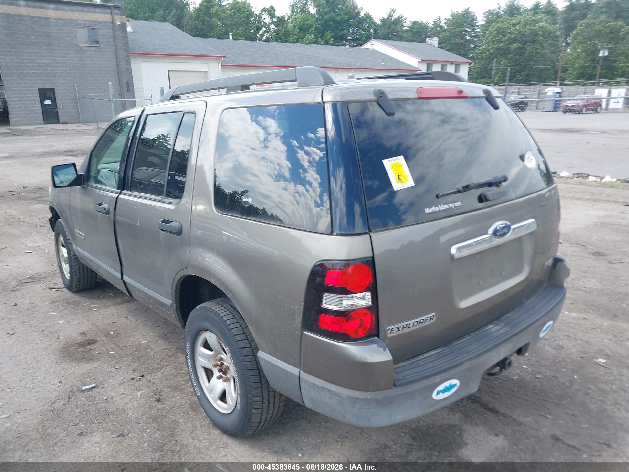 2006 Ford Explorer Xls Brown vin: 1FMEU72E16UB07759