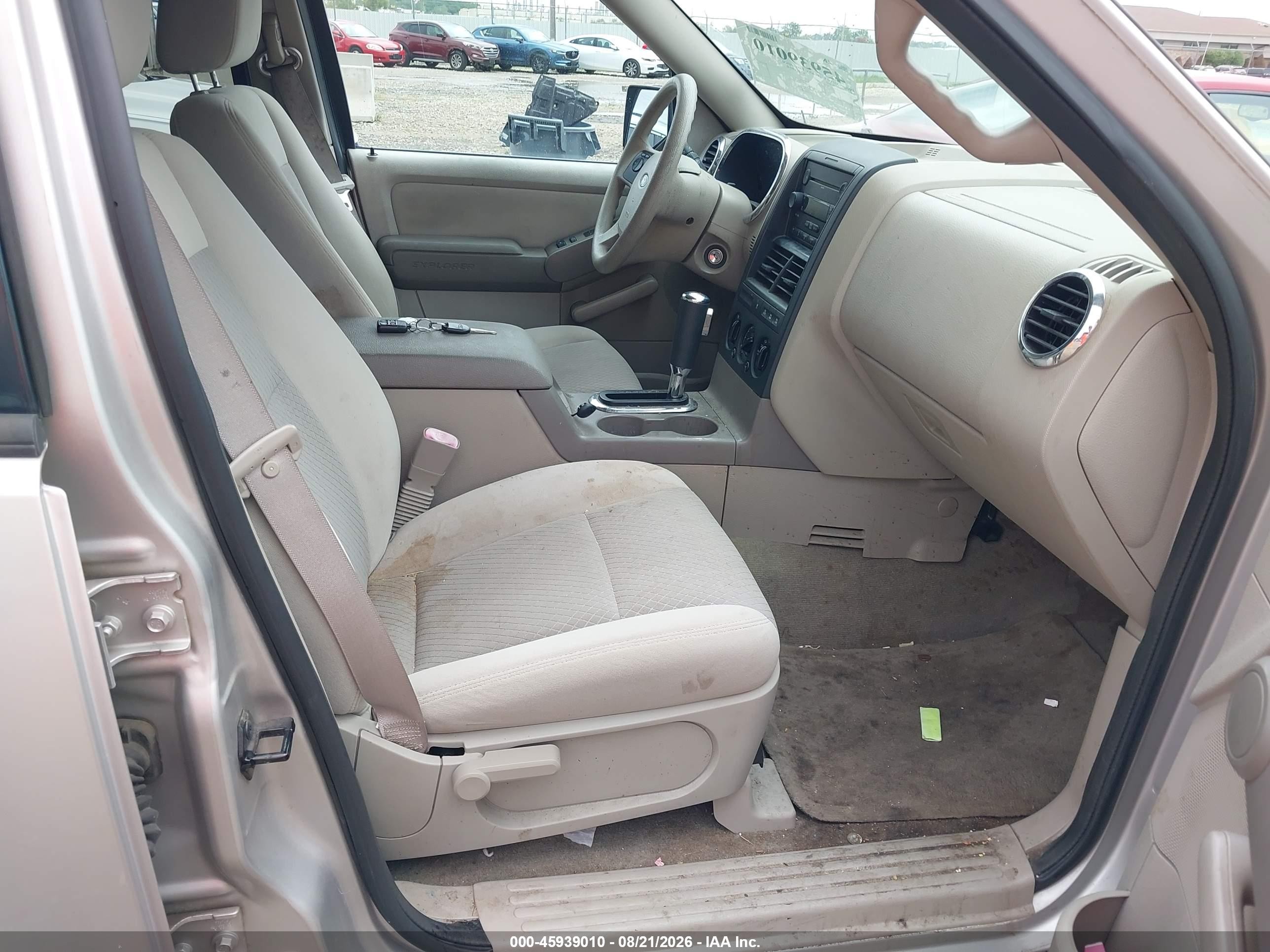 2006 Ford Explorer Xls Champagne vin: 1FMEU72E26UB08595