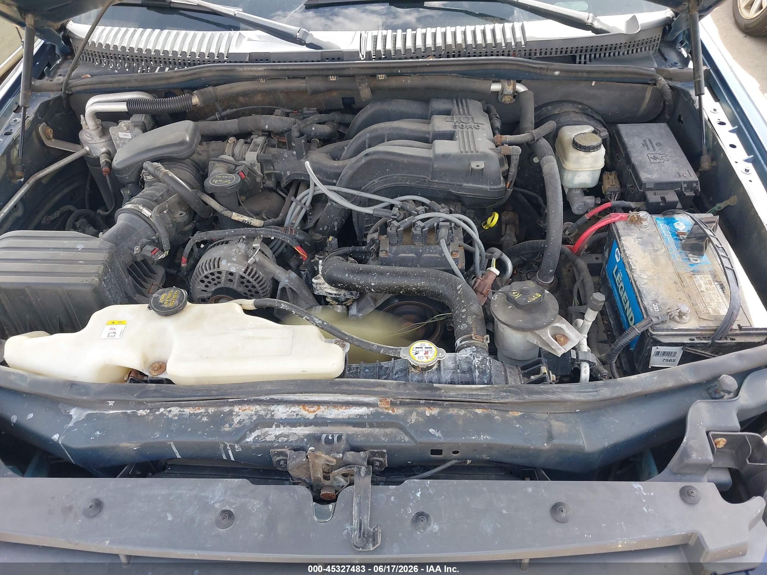2006 Ford Explorer Xls Blue vin: 1FMEU72E26UB31715
