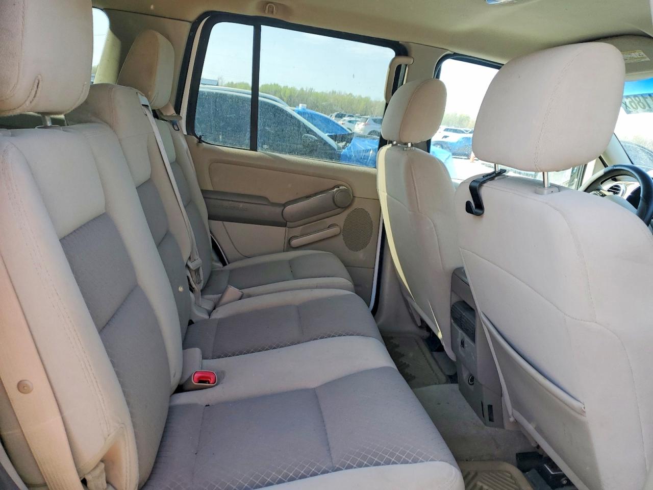 2006 Ford Explorer Xls White vin: 1FMEU72E36UB03048