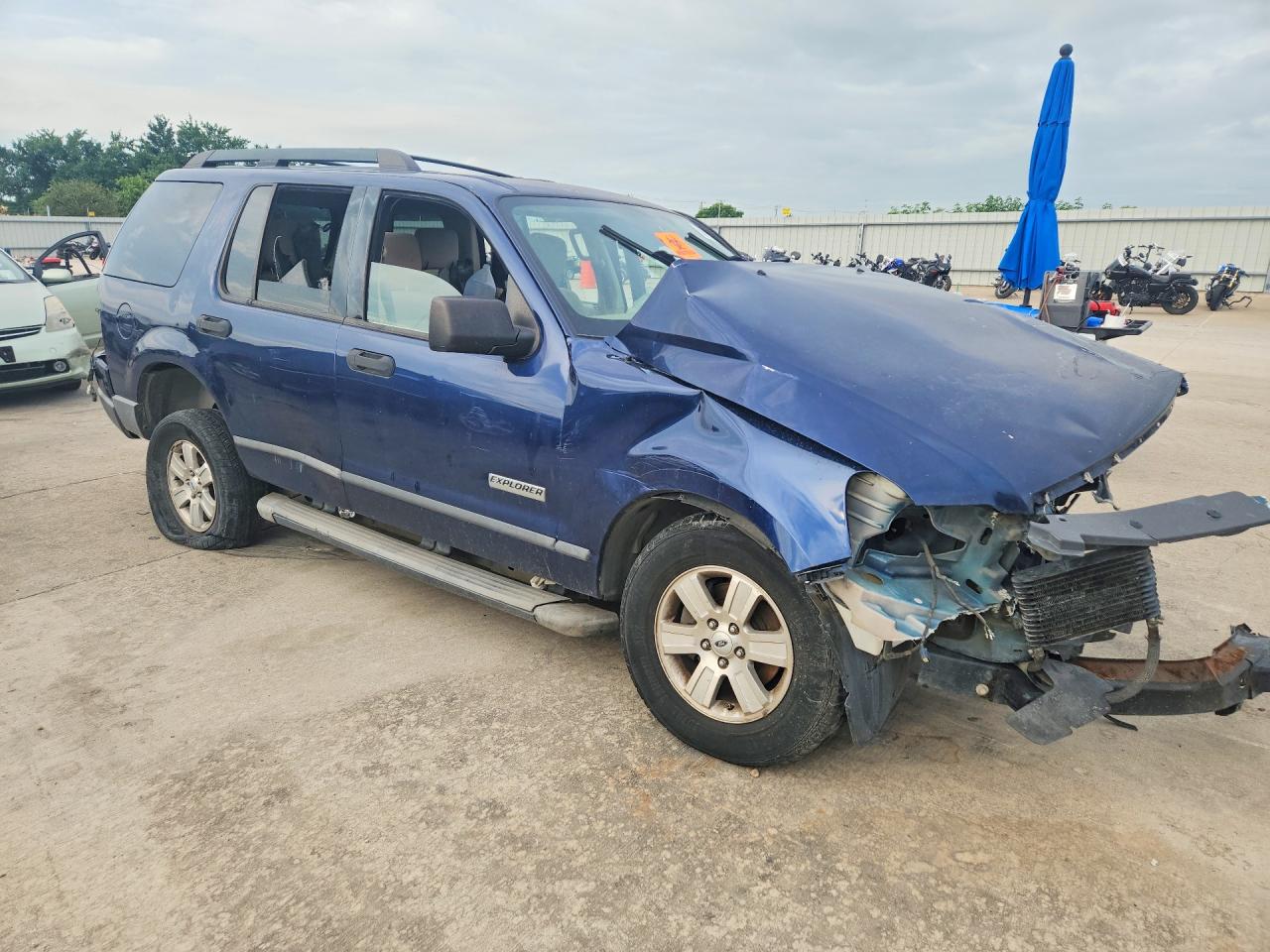 2006 Ford Explorer Xls Blue vin: 1FMEU72E96UB03300