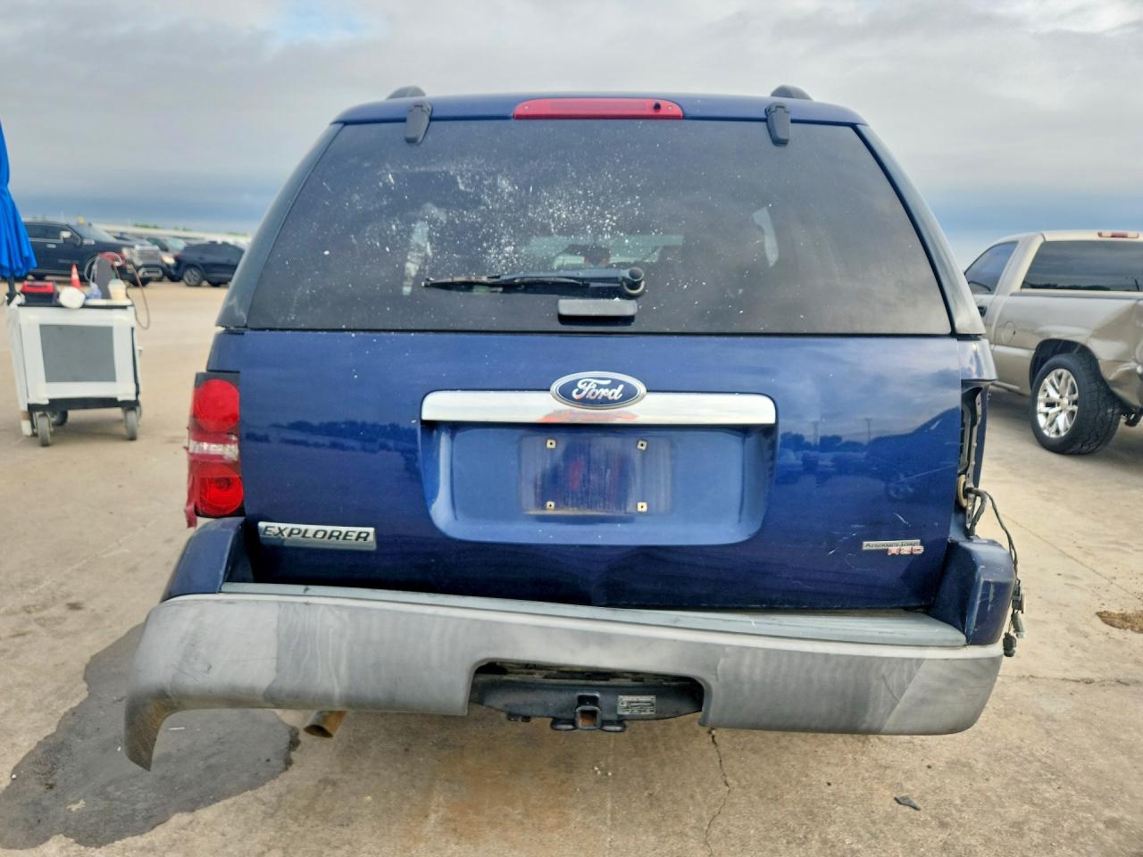2006 Ford Explorer Xls Blue vin: 1FMEU72E96UB03300