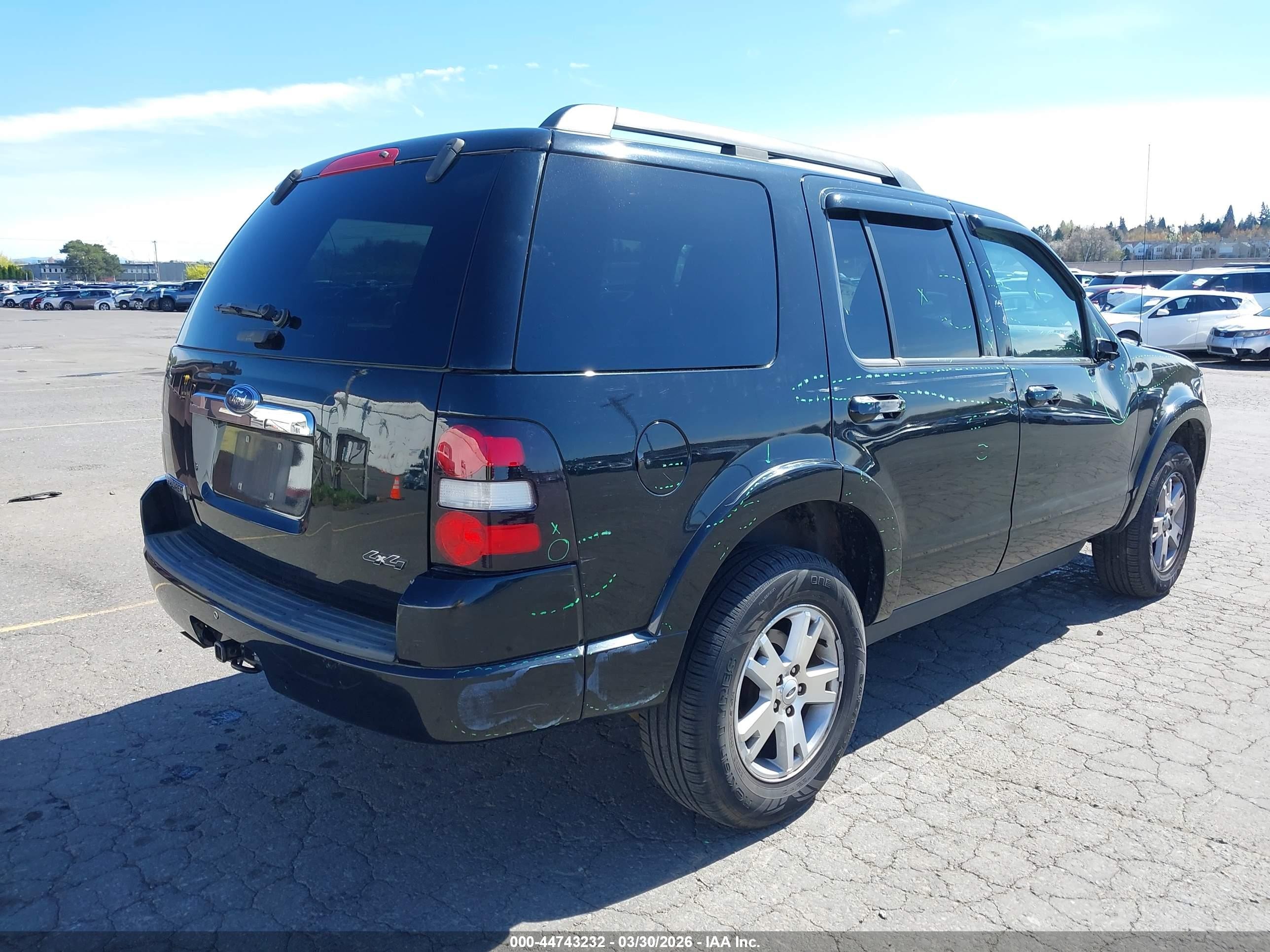 2009 Ford Explorer Xlt Black vin: 1FMEU73809UA27849