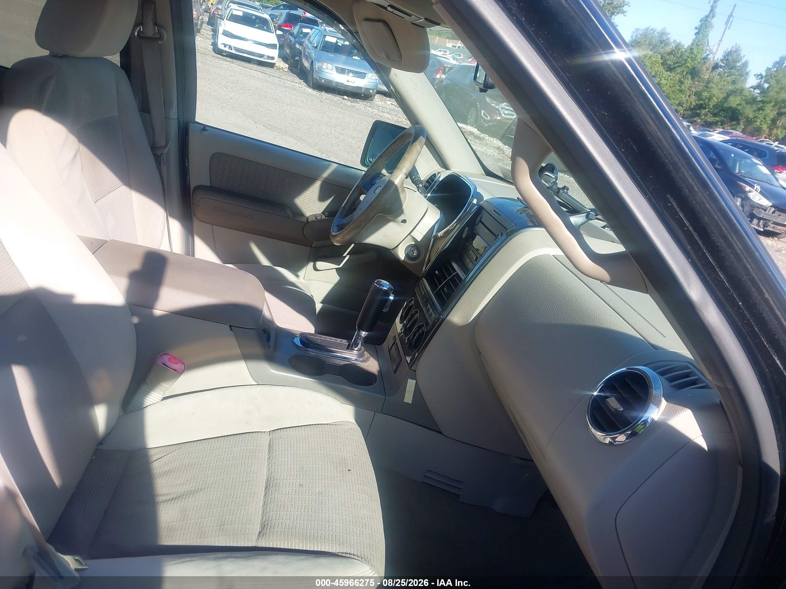2006 Ford Explorer Xlt Black vin: 1FMEU73E06UA02533