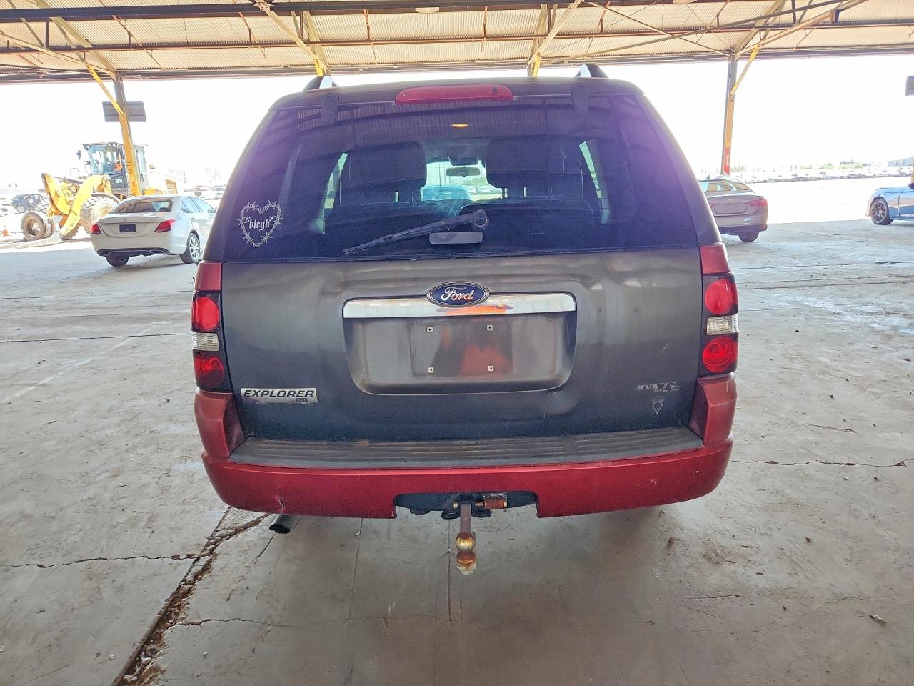 2007 Ford Explorer Xlt Burgundy vin: 1FMEU73E07UB71114