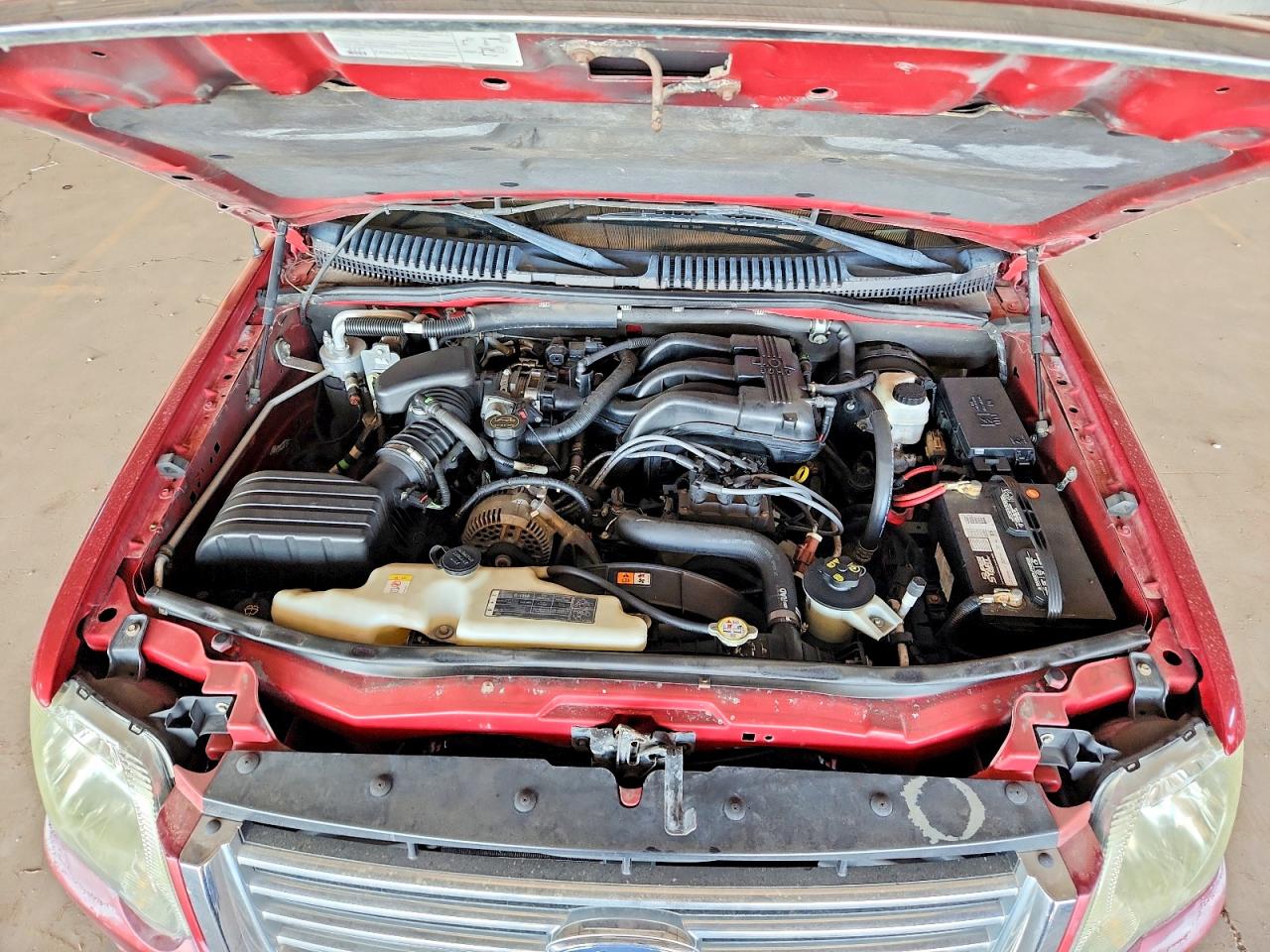 2007 Ford Explorer Xlt Burgundy vin: 1FMEU73E07UB71114