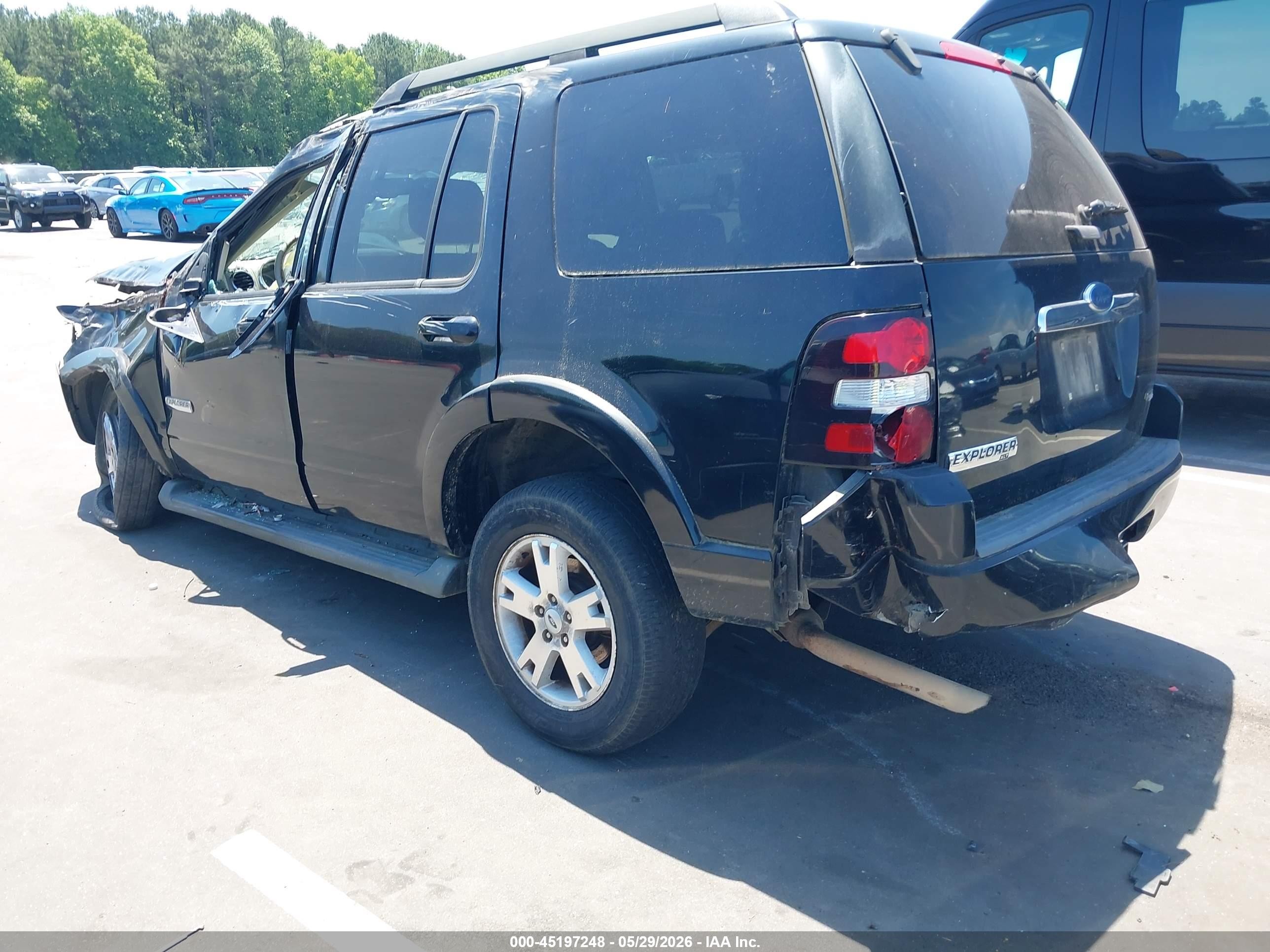 2007 Ford Explorer Xlt Черный vin: 1FMEU73E07UB72361