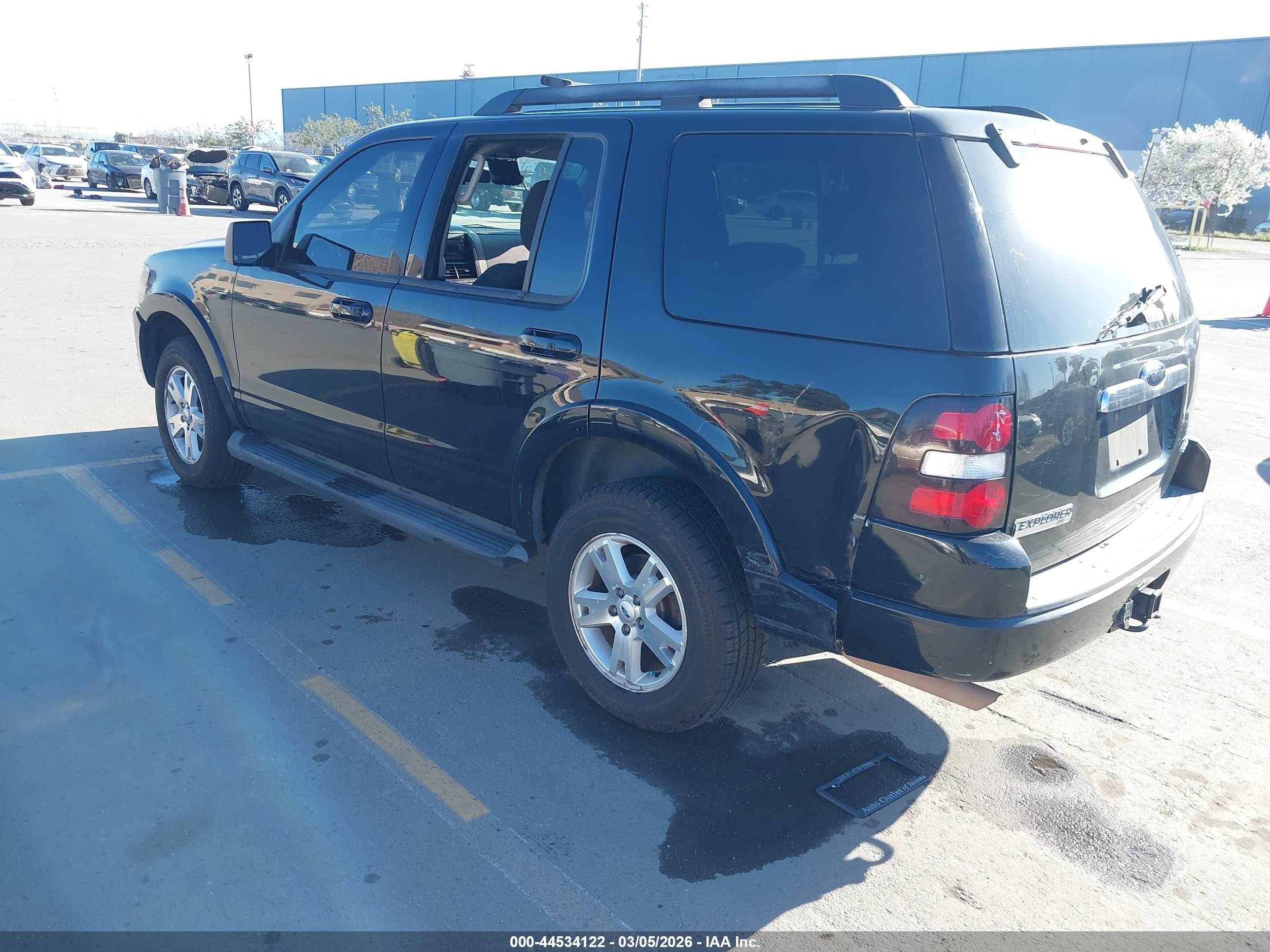 2009 Ford Explorer Xlt Black vin: 1FMEU73E09UA35598