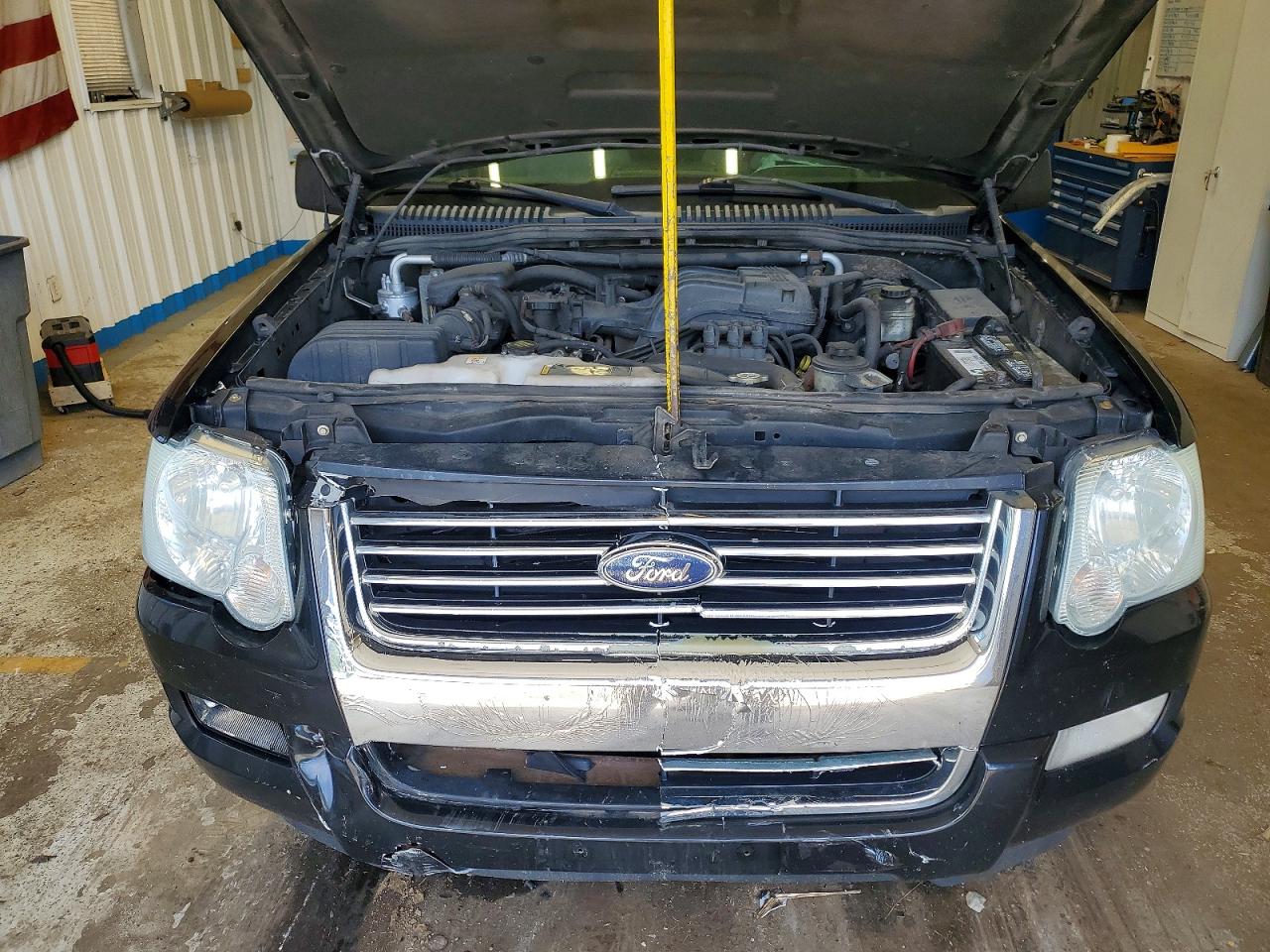2008 Ford Explorer Черный vin: 1FMEU73E18UB00263